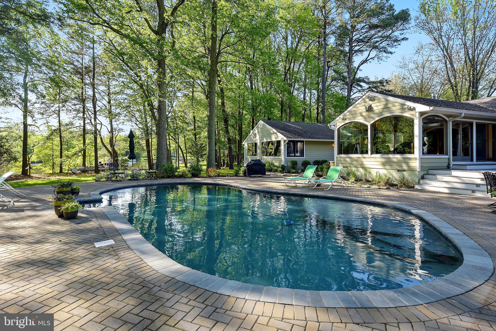 BELLE POINT FARM - Residential