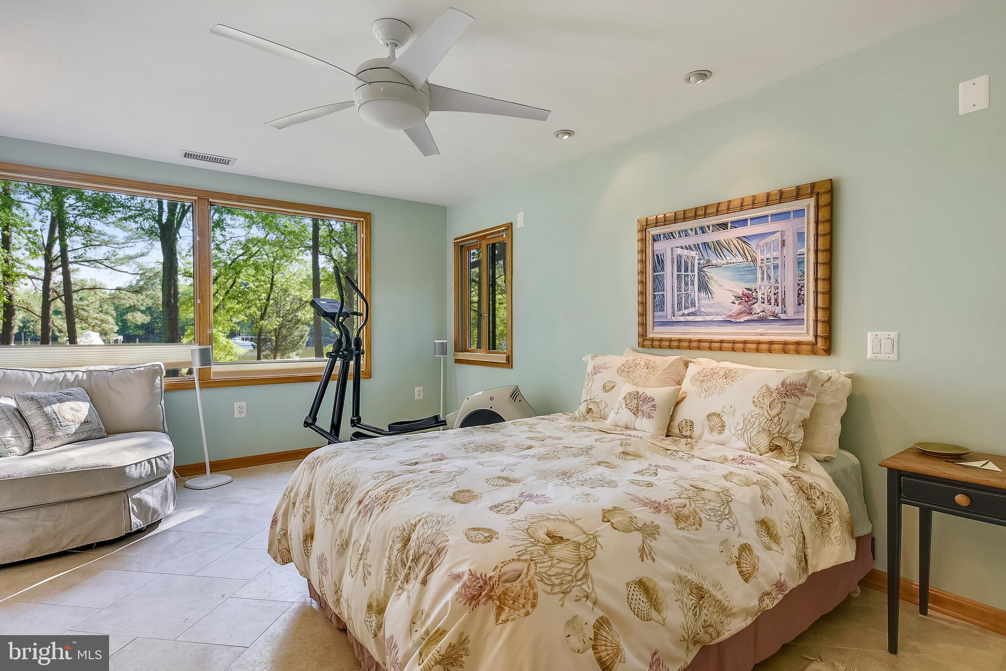 BELLE POINT FARM - Residential