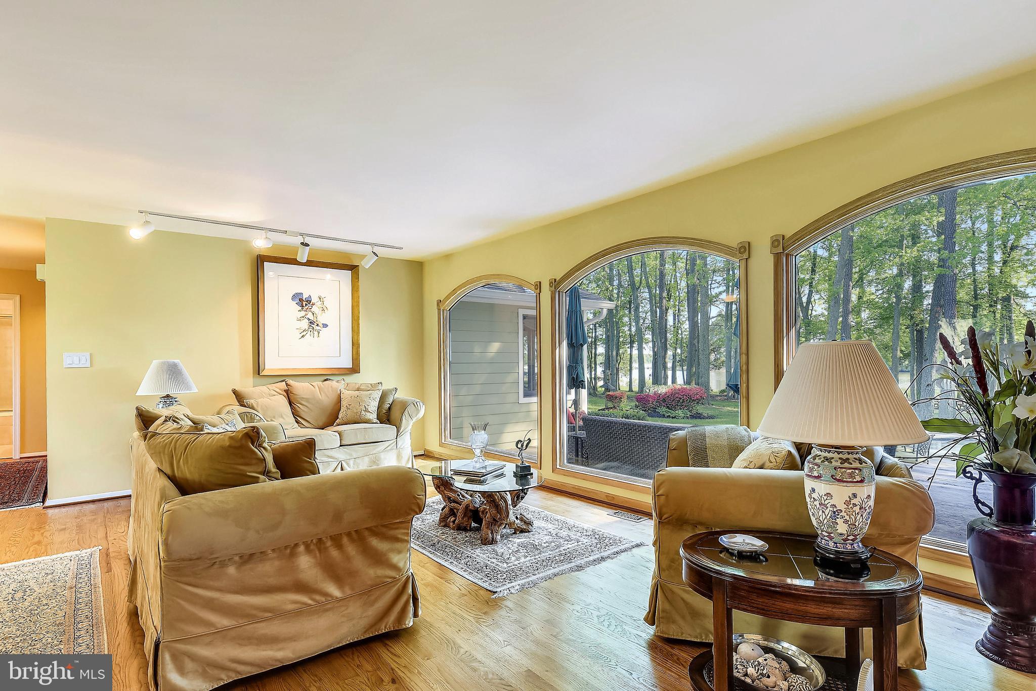 BELLE POINT FARM - Residential