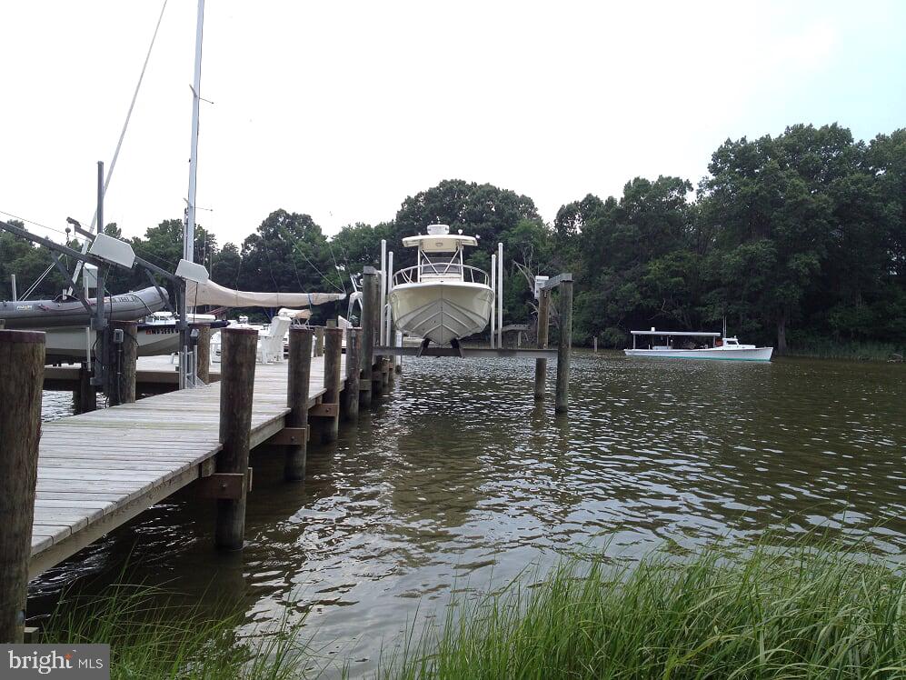 BELLE POINT FARM - Residential