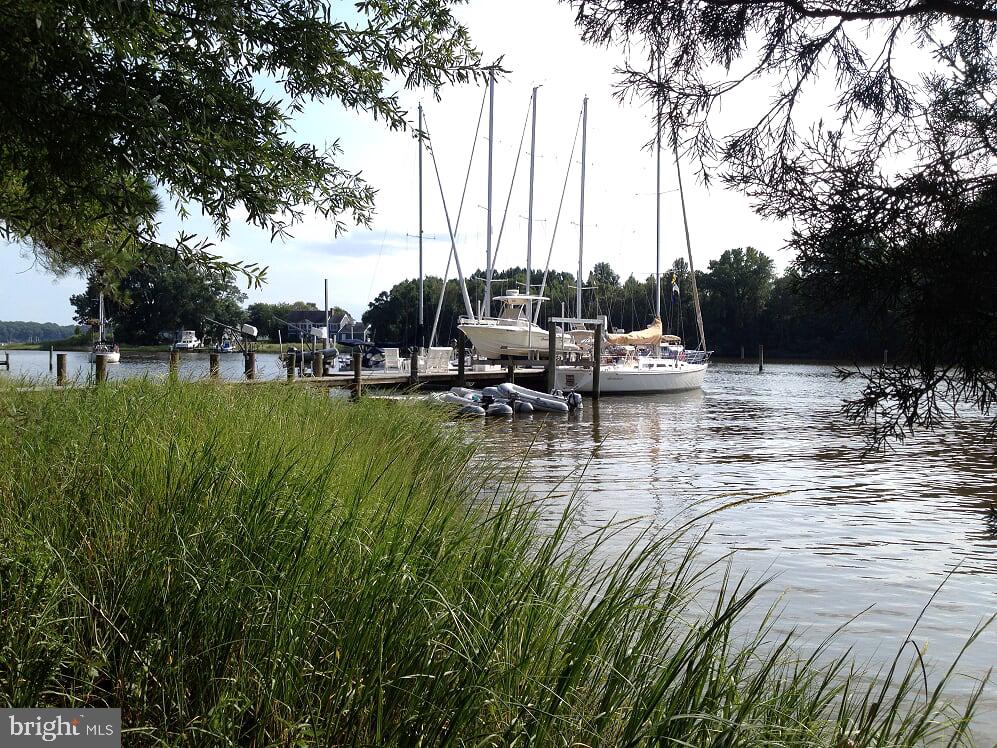 BELLE POINT FARM - Residential