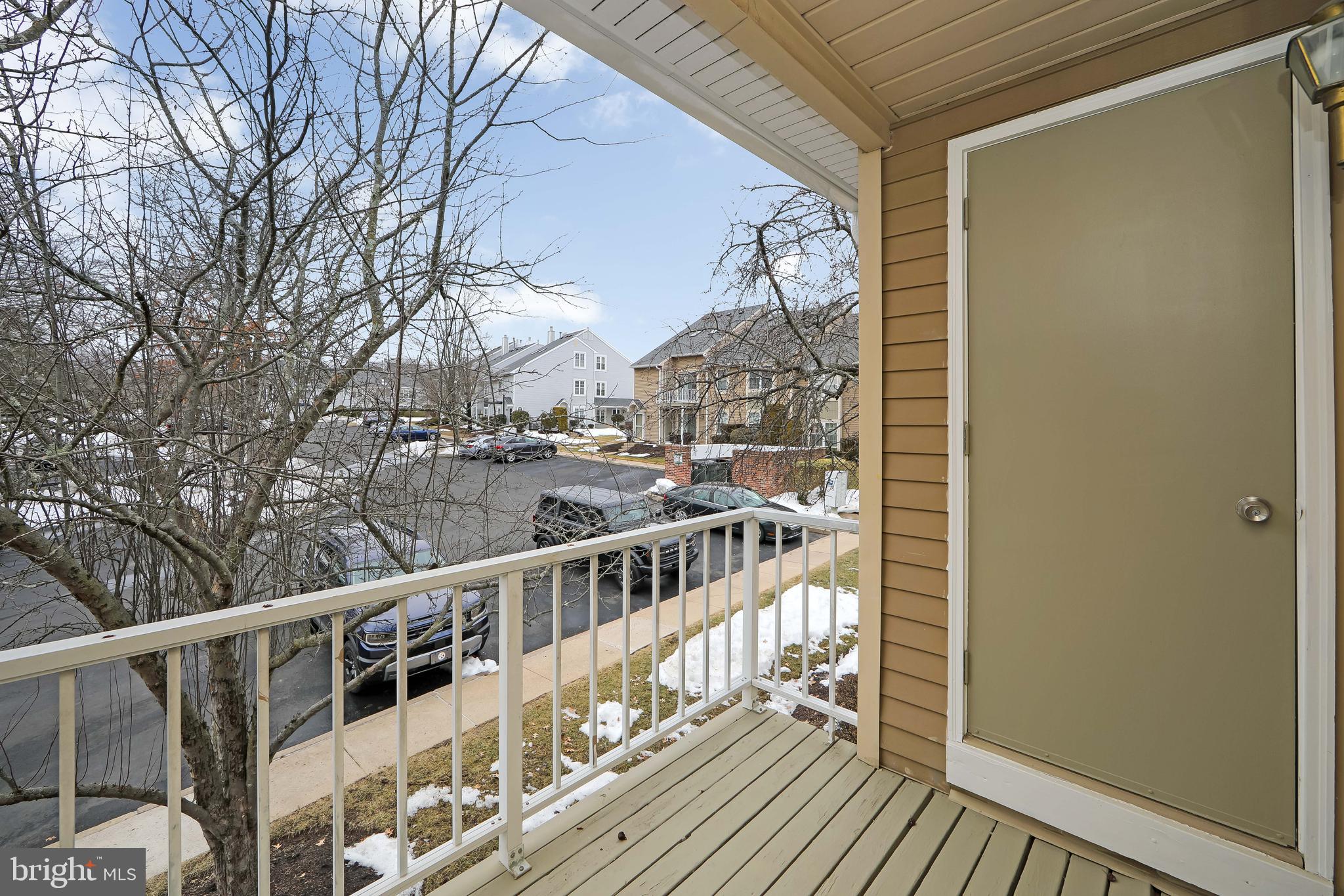 SOCIETY PL - Residential