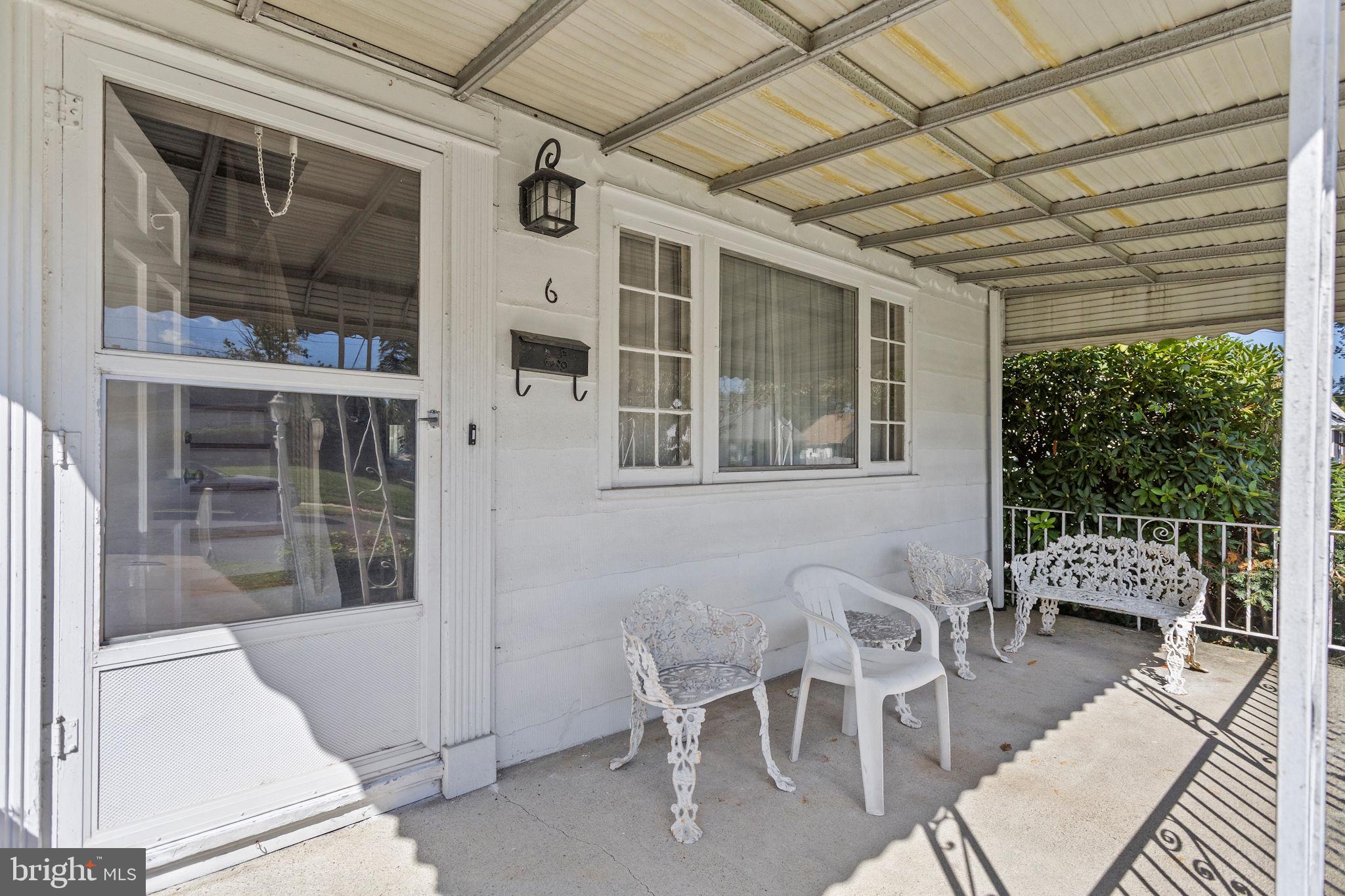 6 WESTON ROAD