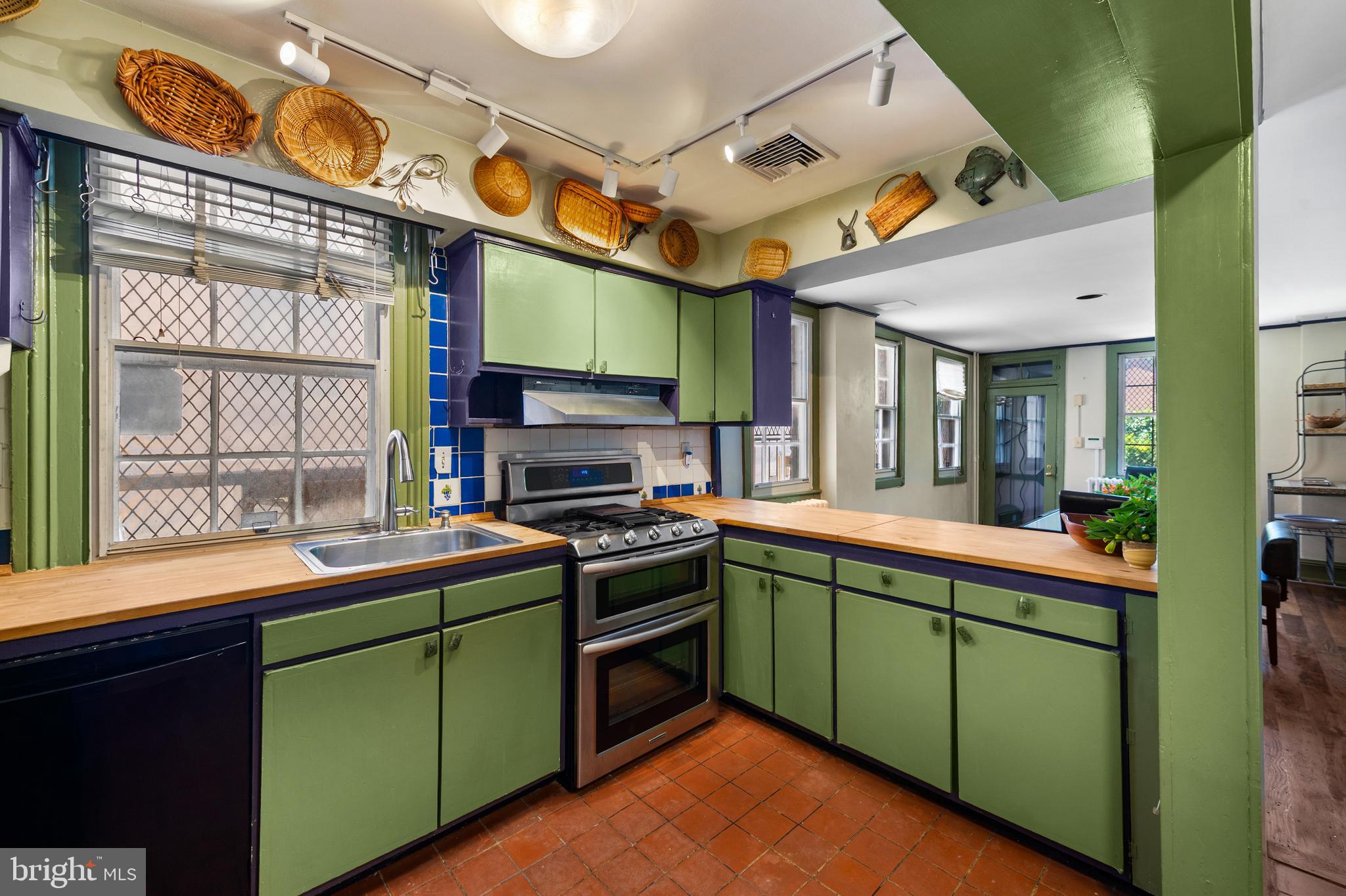 BOLTON HILL HISTORIC DISTRICT - Residential