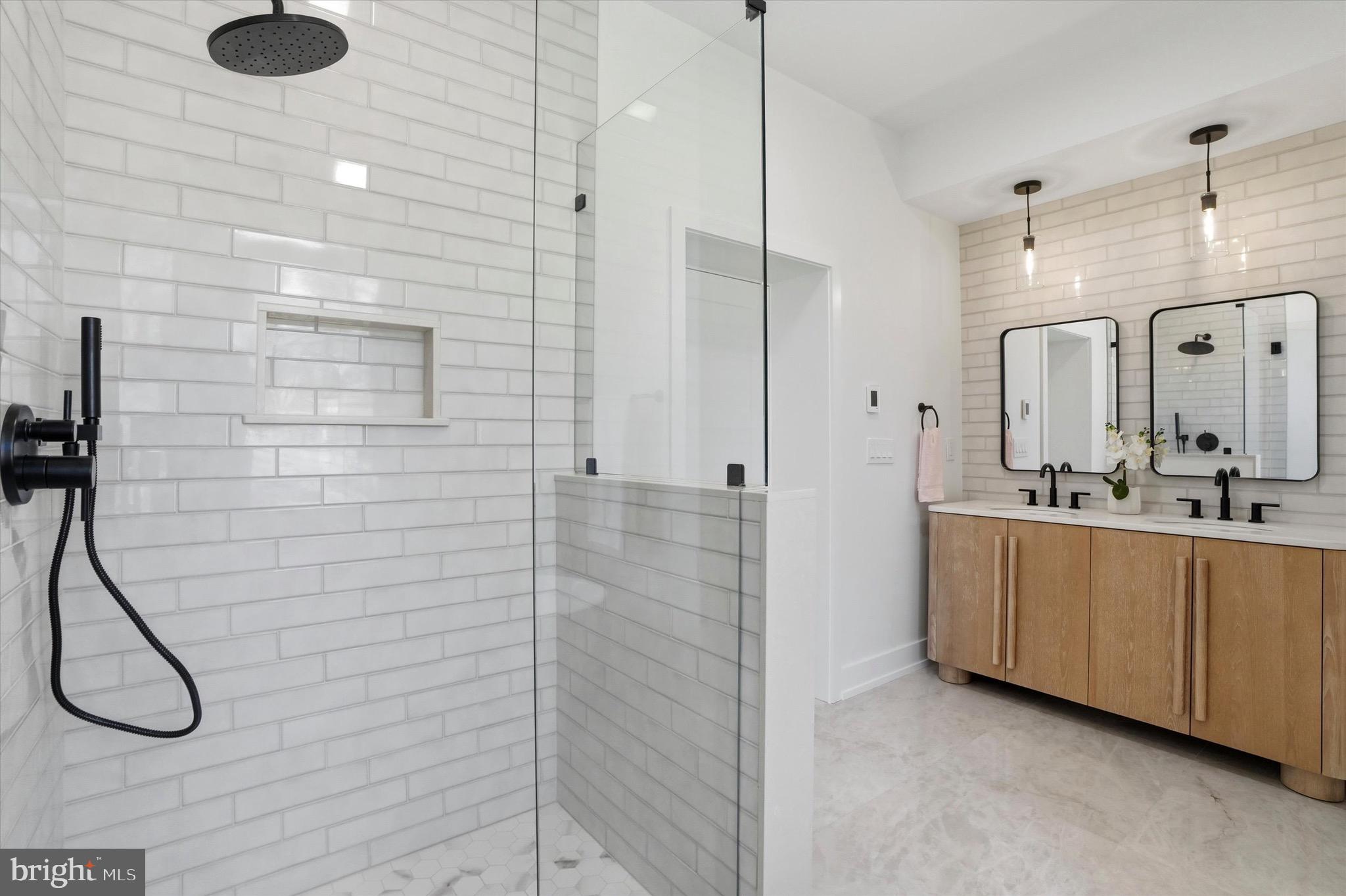 NARBERTH - Residential