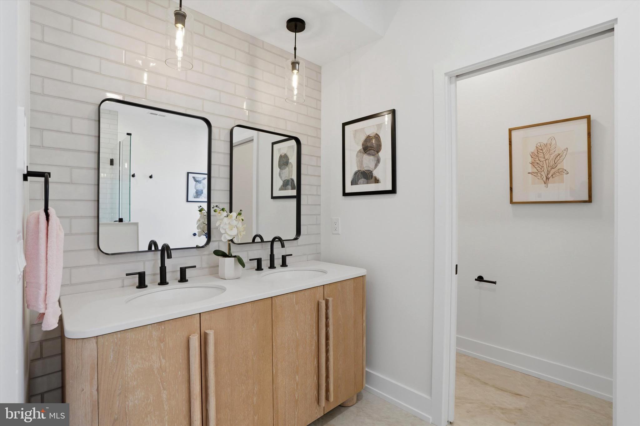 NARBERTH - Residential