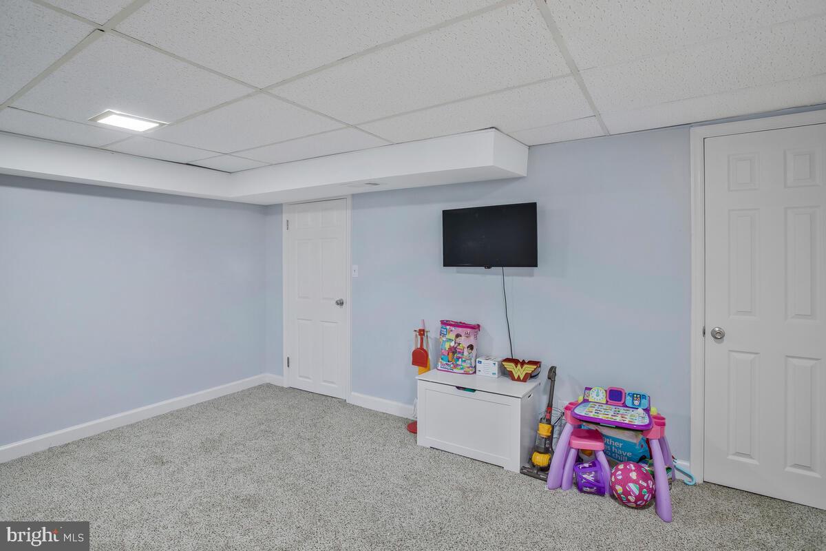 IRVINGTON - Residential Lease