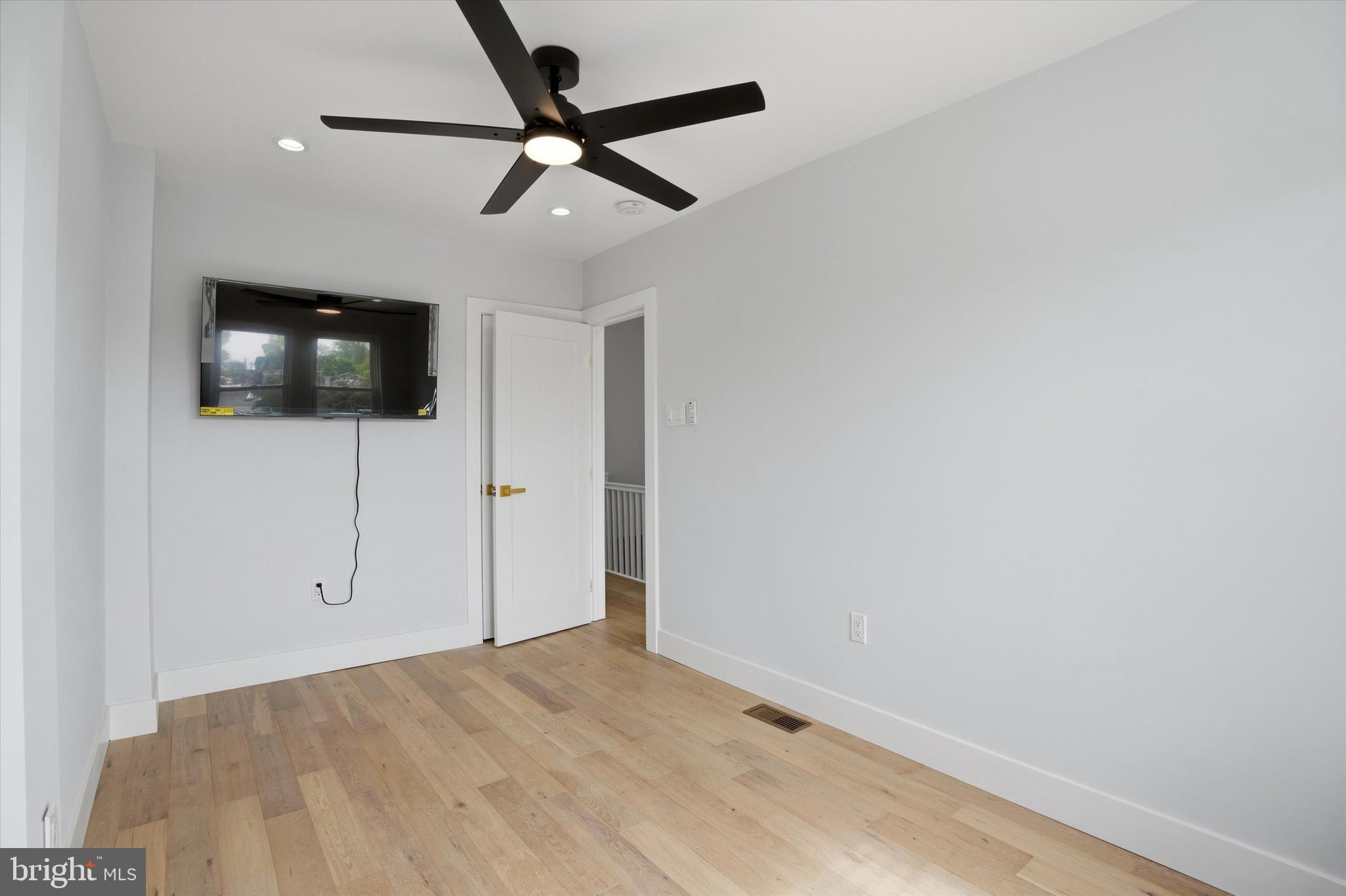EAST MT AIRY - Residential