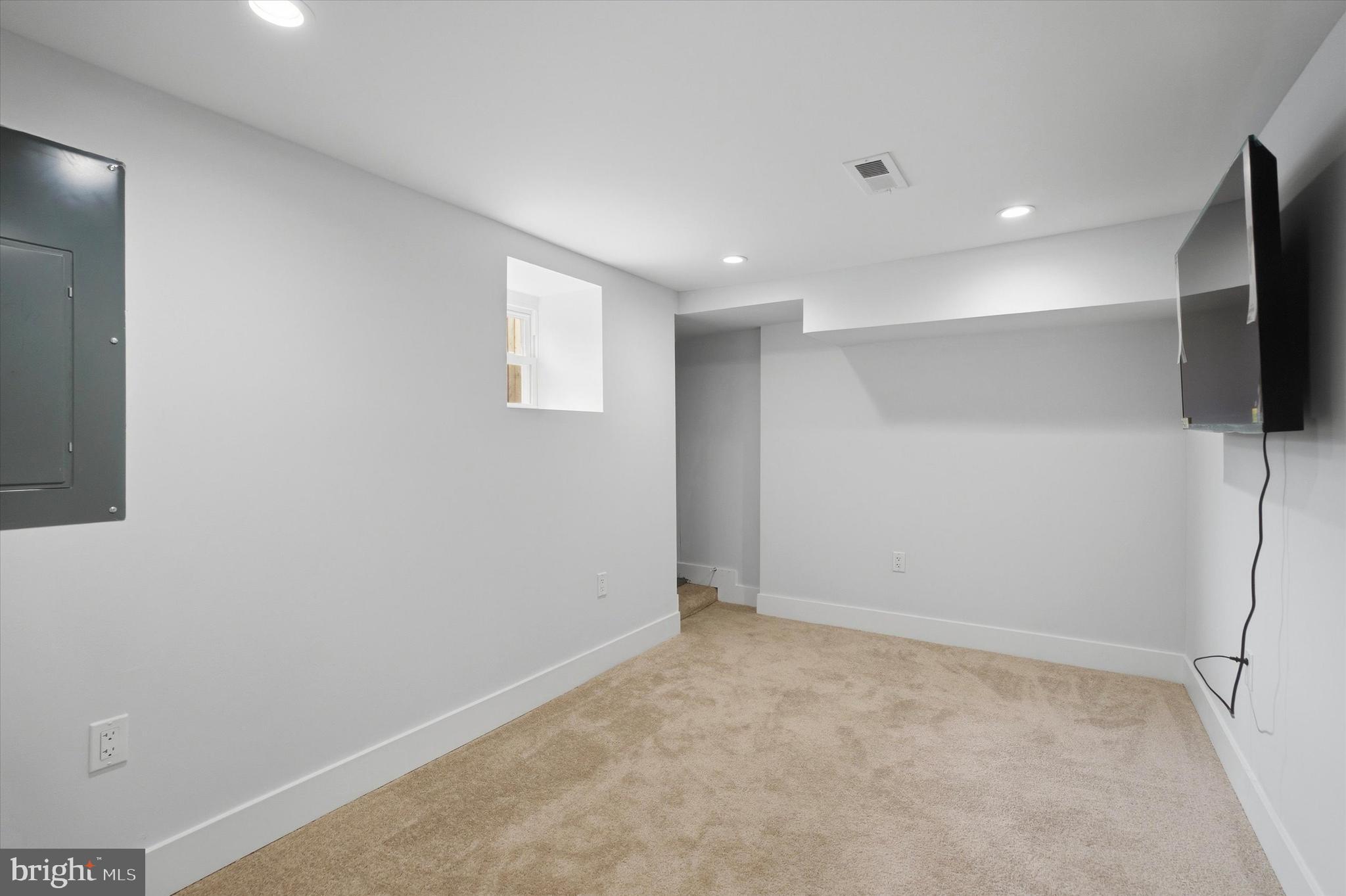 EAST MT AIRY - Residential