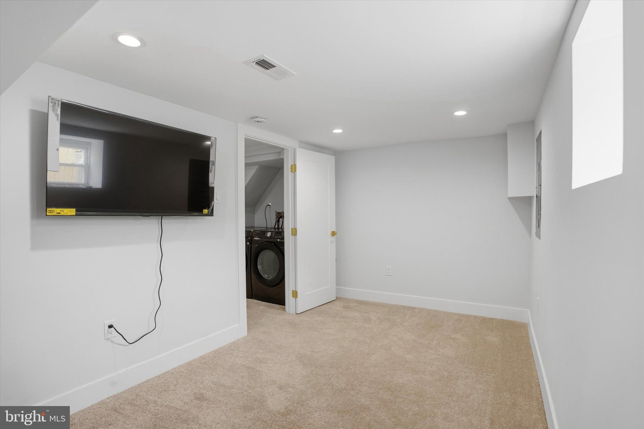 EAST MT AIRY - Residential