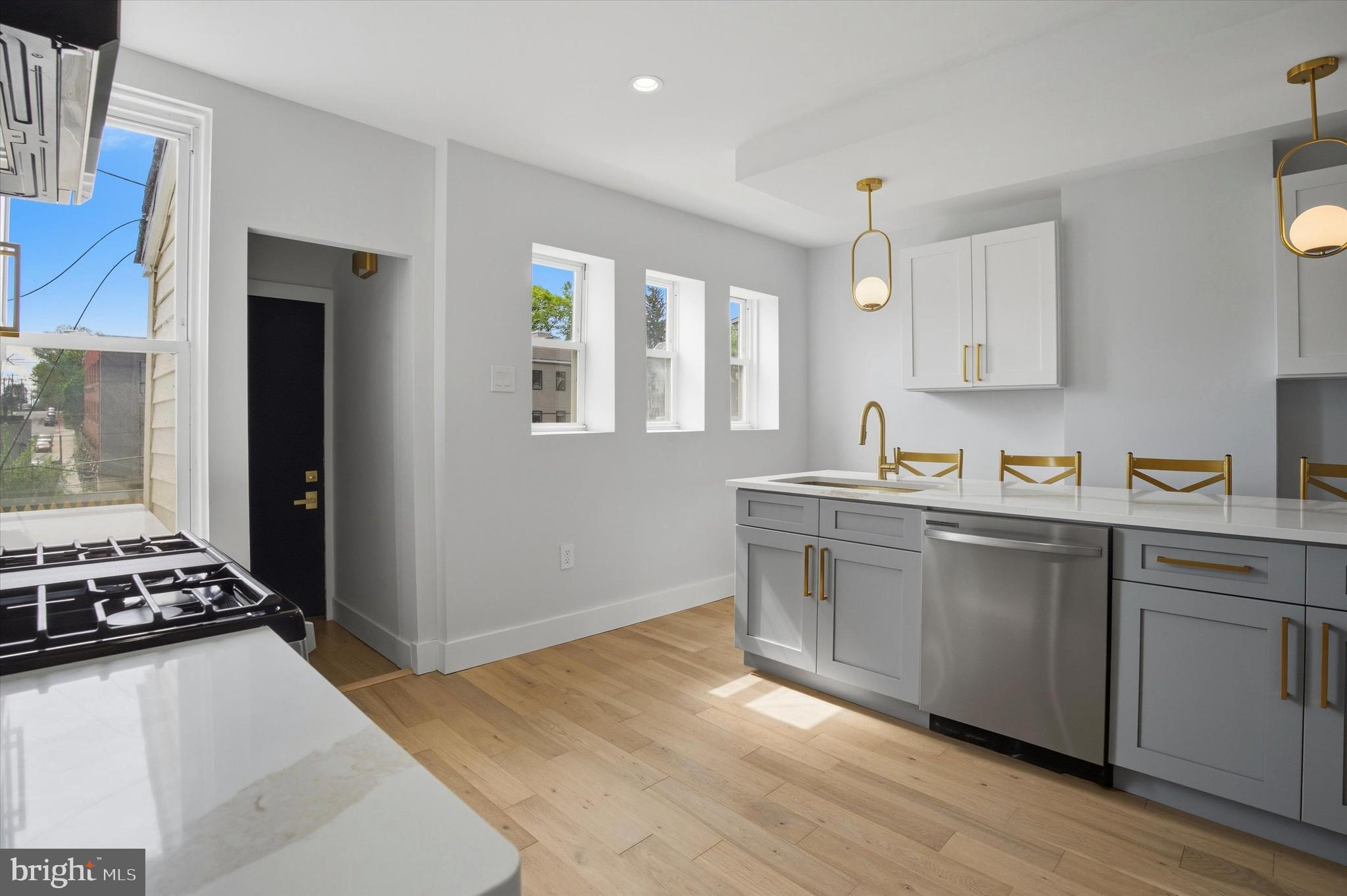 EAST MT AIRY - Residential