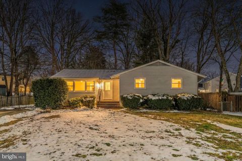 606 MEADOW LANE SW VIENNA VA 22180