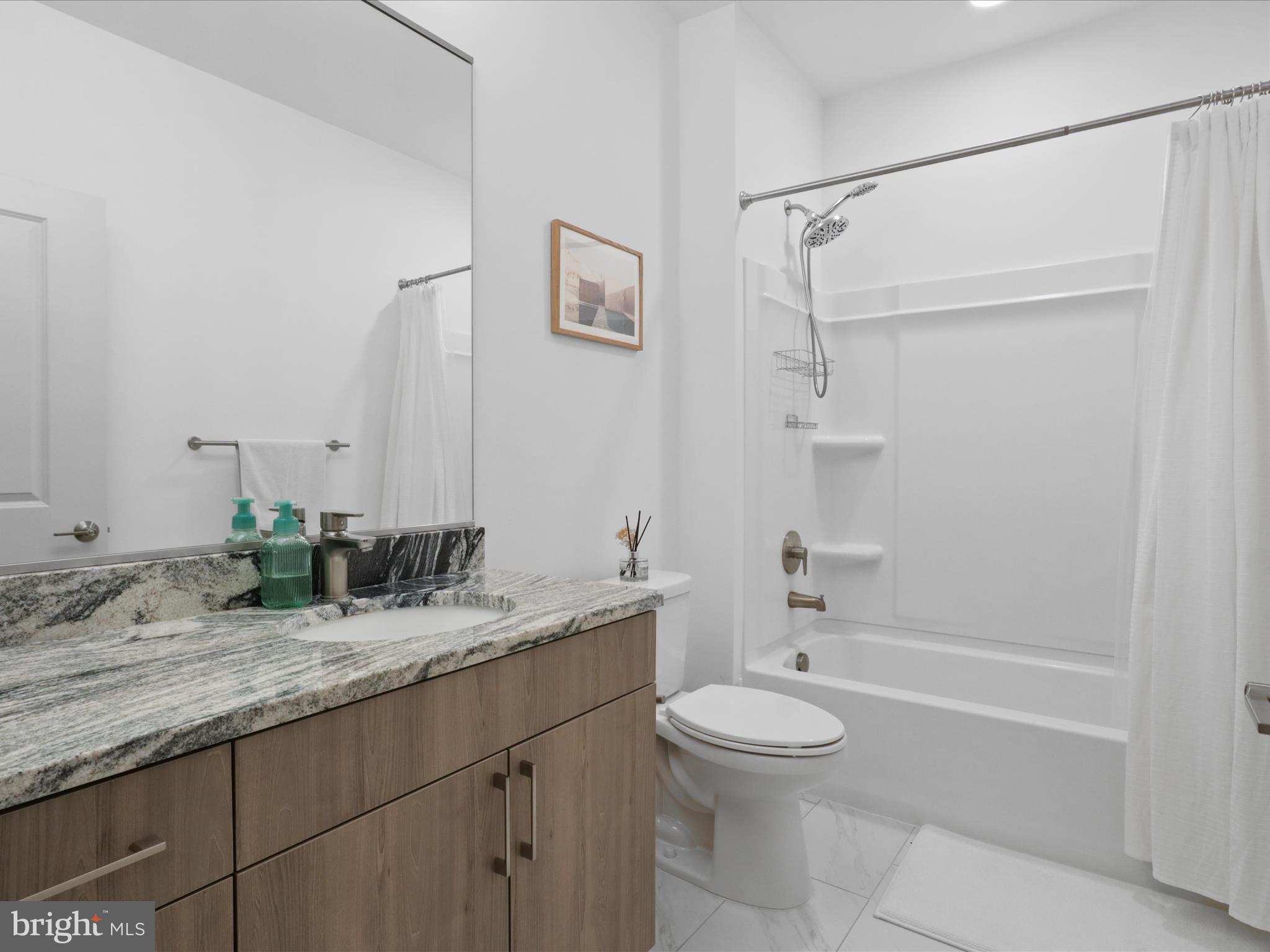 BOULEVARD VI TOWNS - Residential