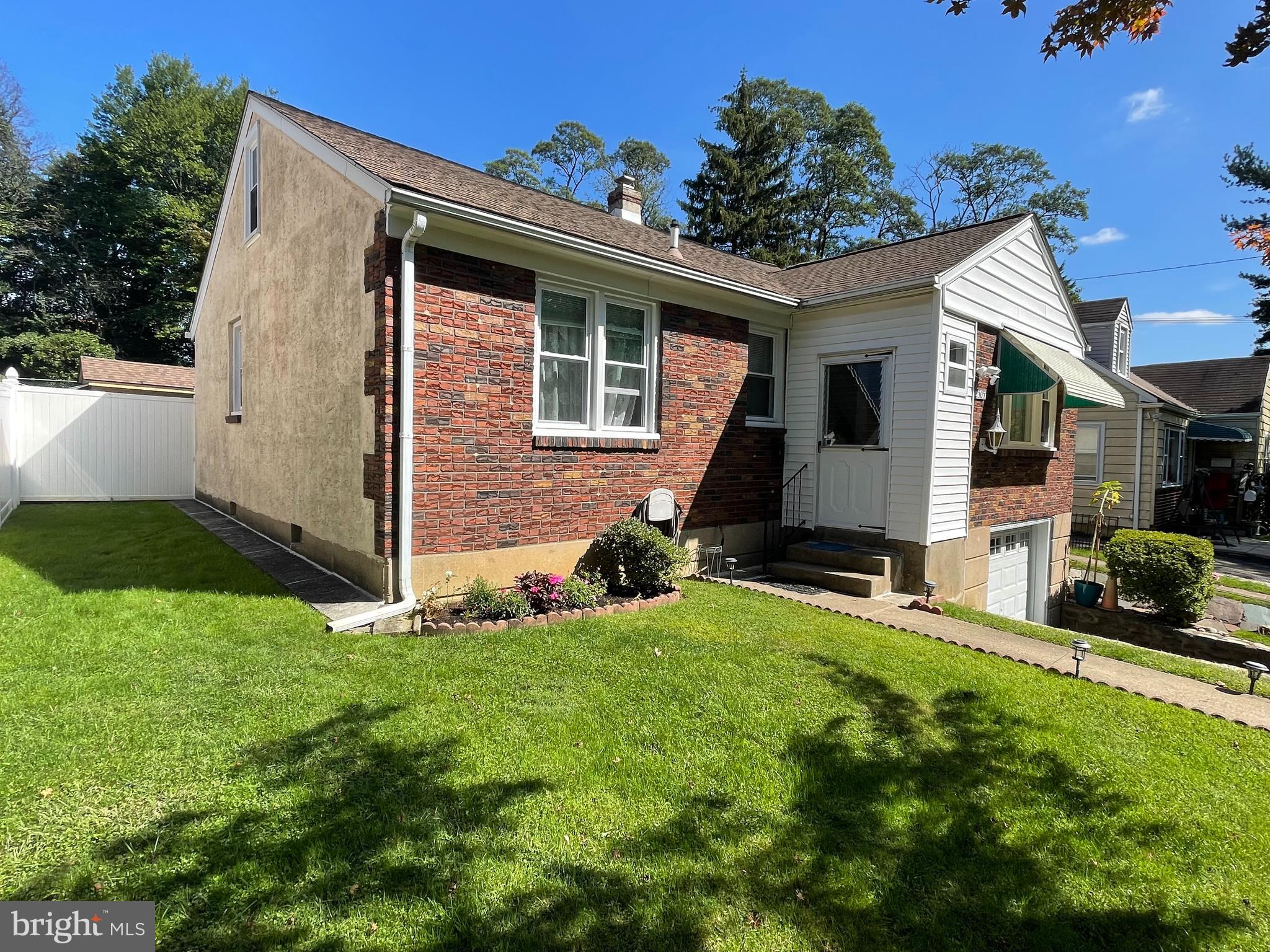 ROSLYN - Residential