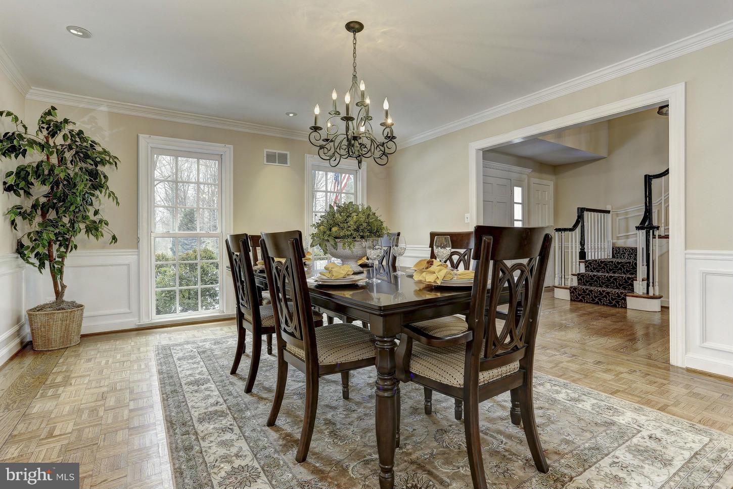 POTOMAC OUTSIDE - Residential