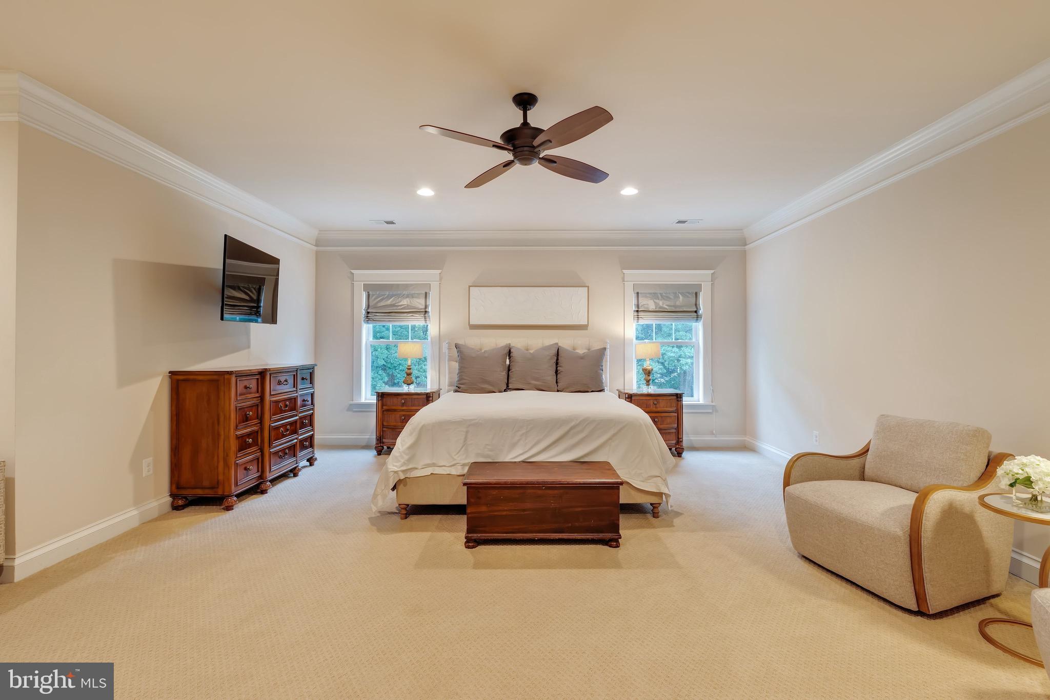 FALLS HILL - Residential