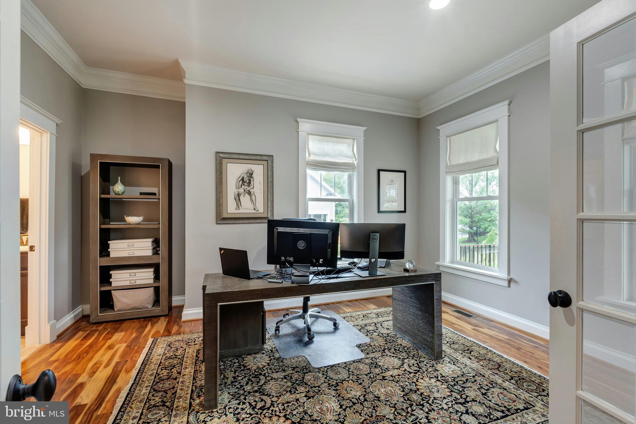 FALLS HILL - Residential