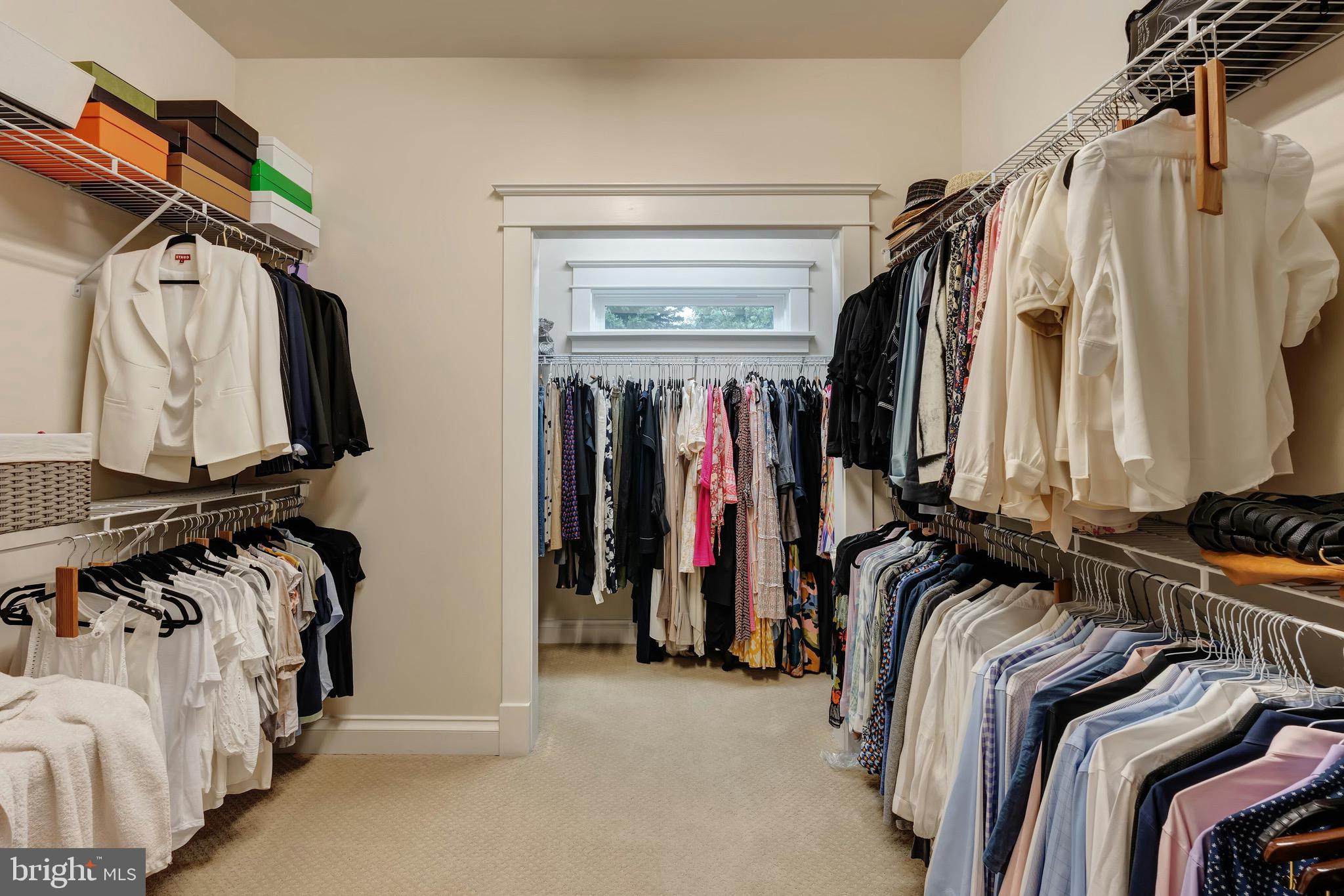 FALLS HILL - Residential