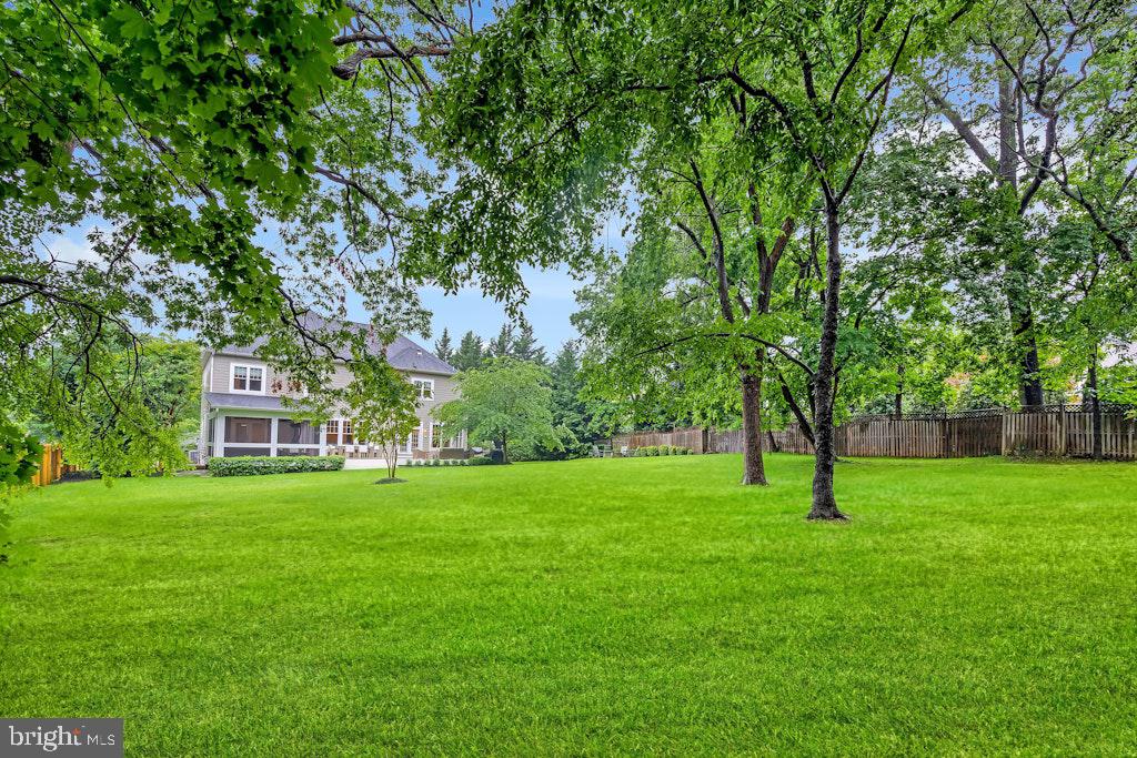 FALLS HILL - Residential