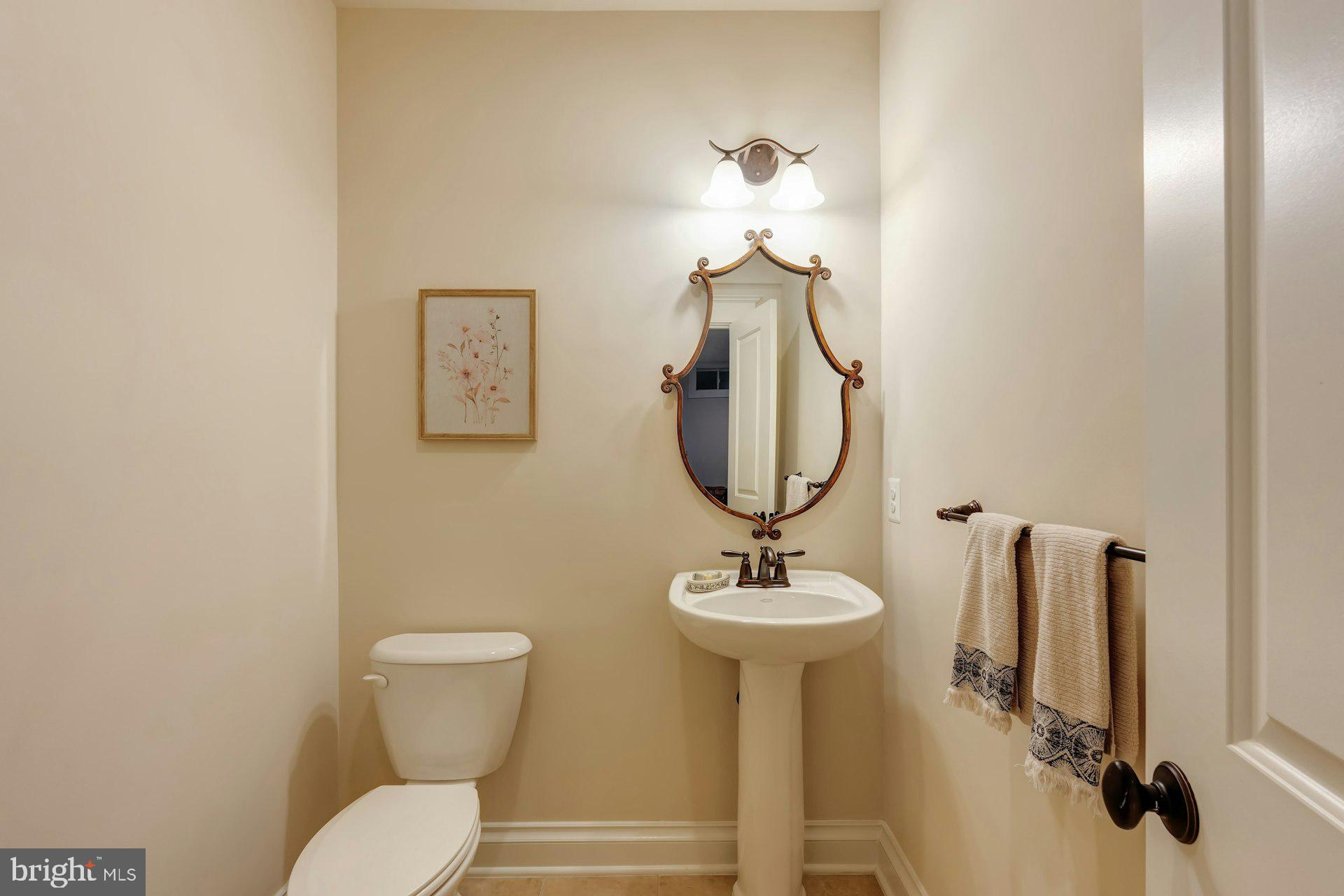 FALLS HILL - Residential