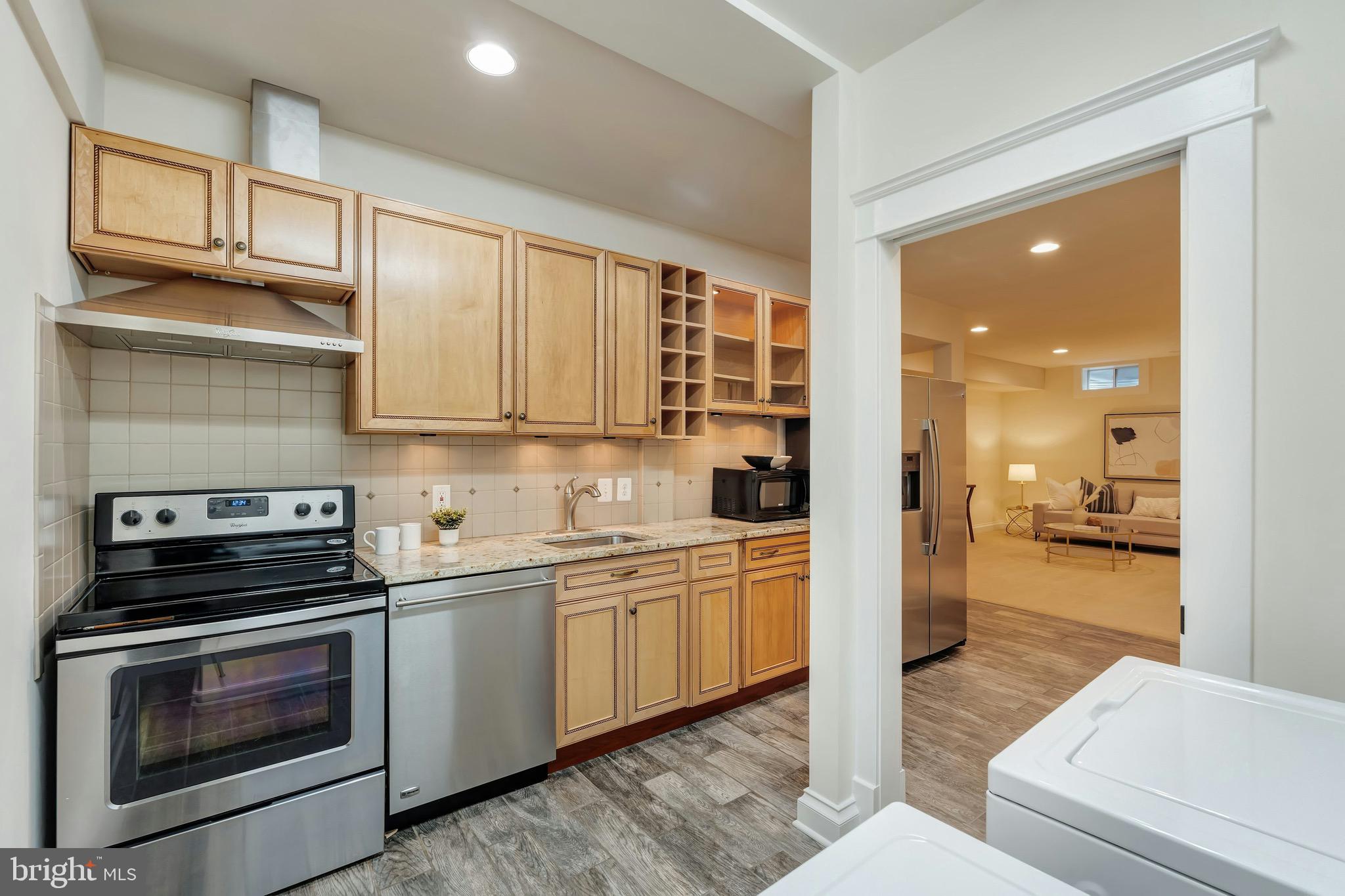 FALLS HILL - Residential