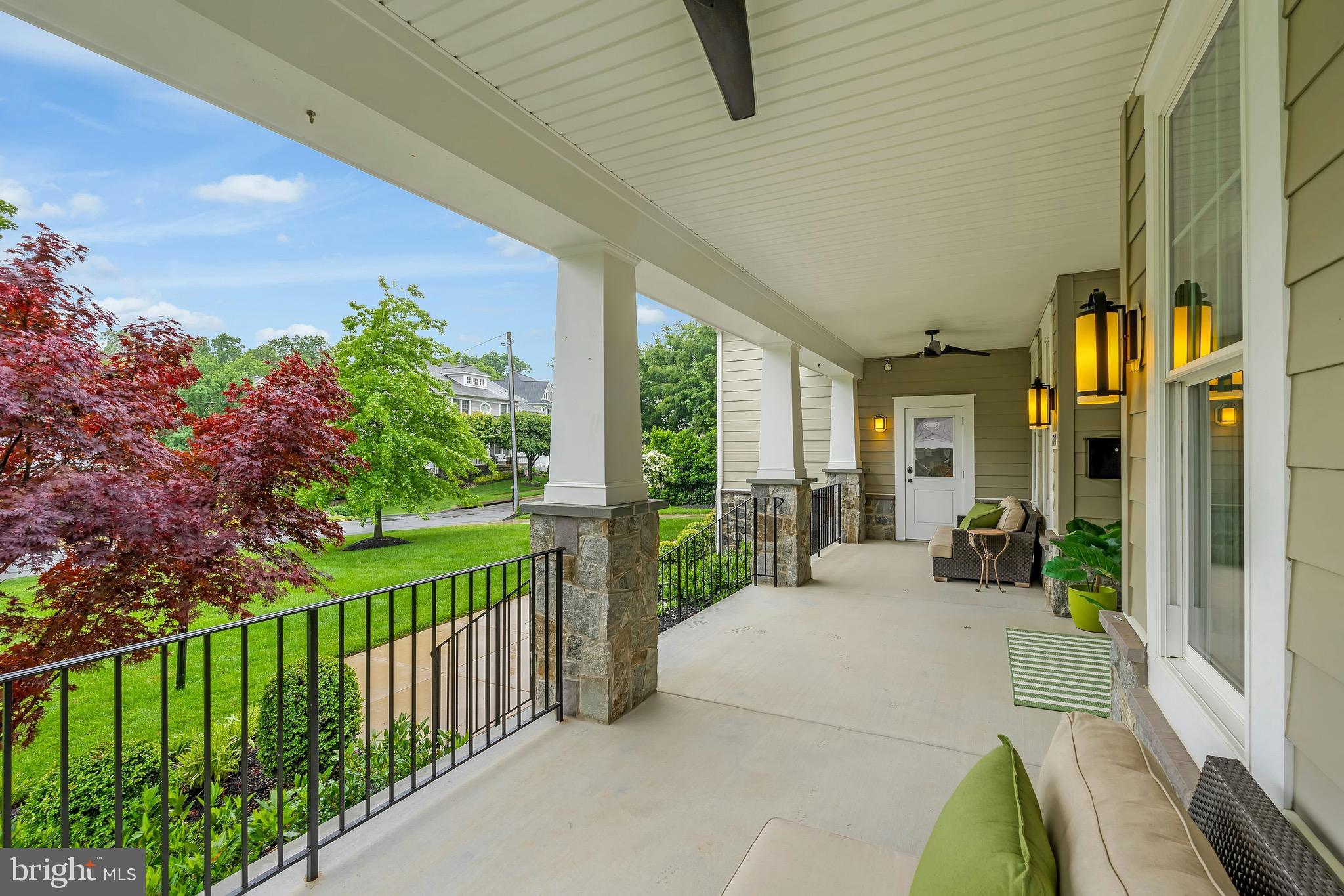 FALLS HILL - Residential