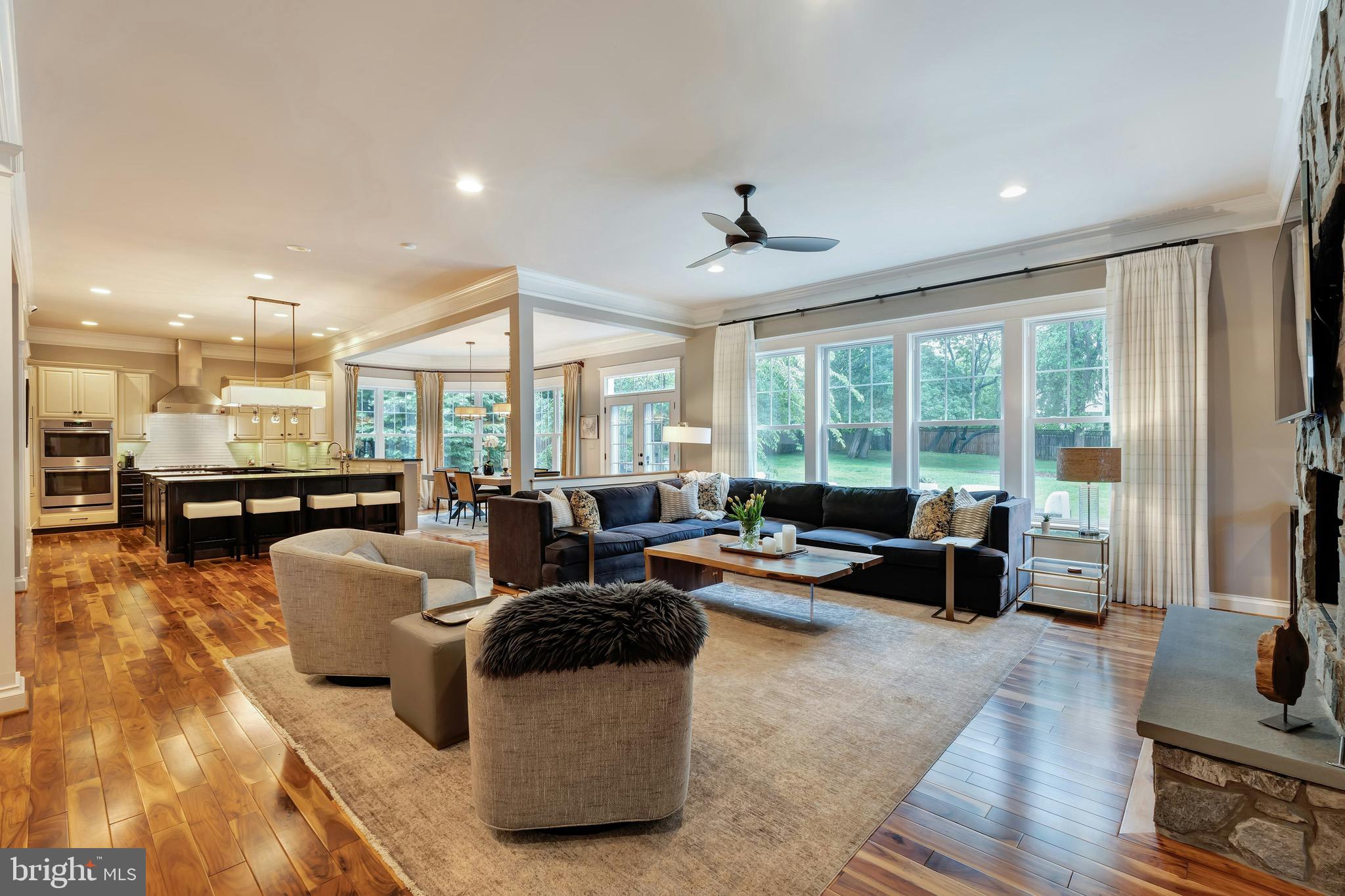 FALLS HILL - Residential