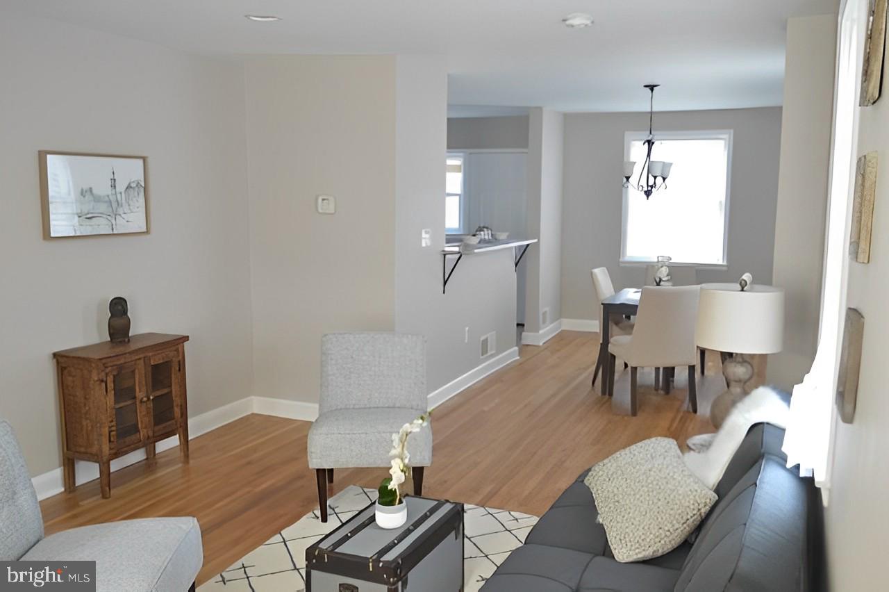 FRANKFORD - Residential