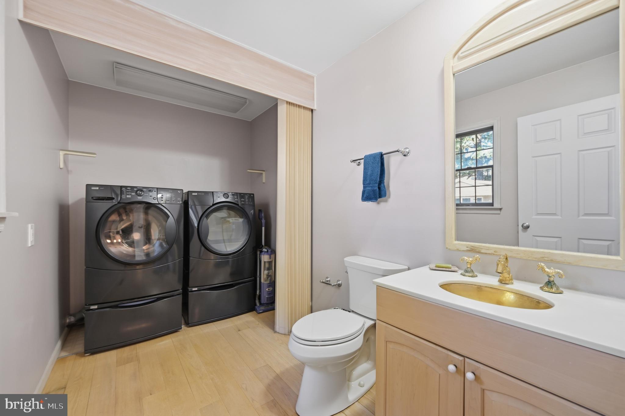 BALD EAGLE VILLAGE - Residential