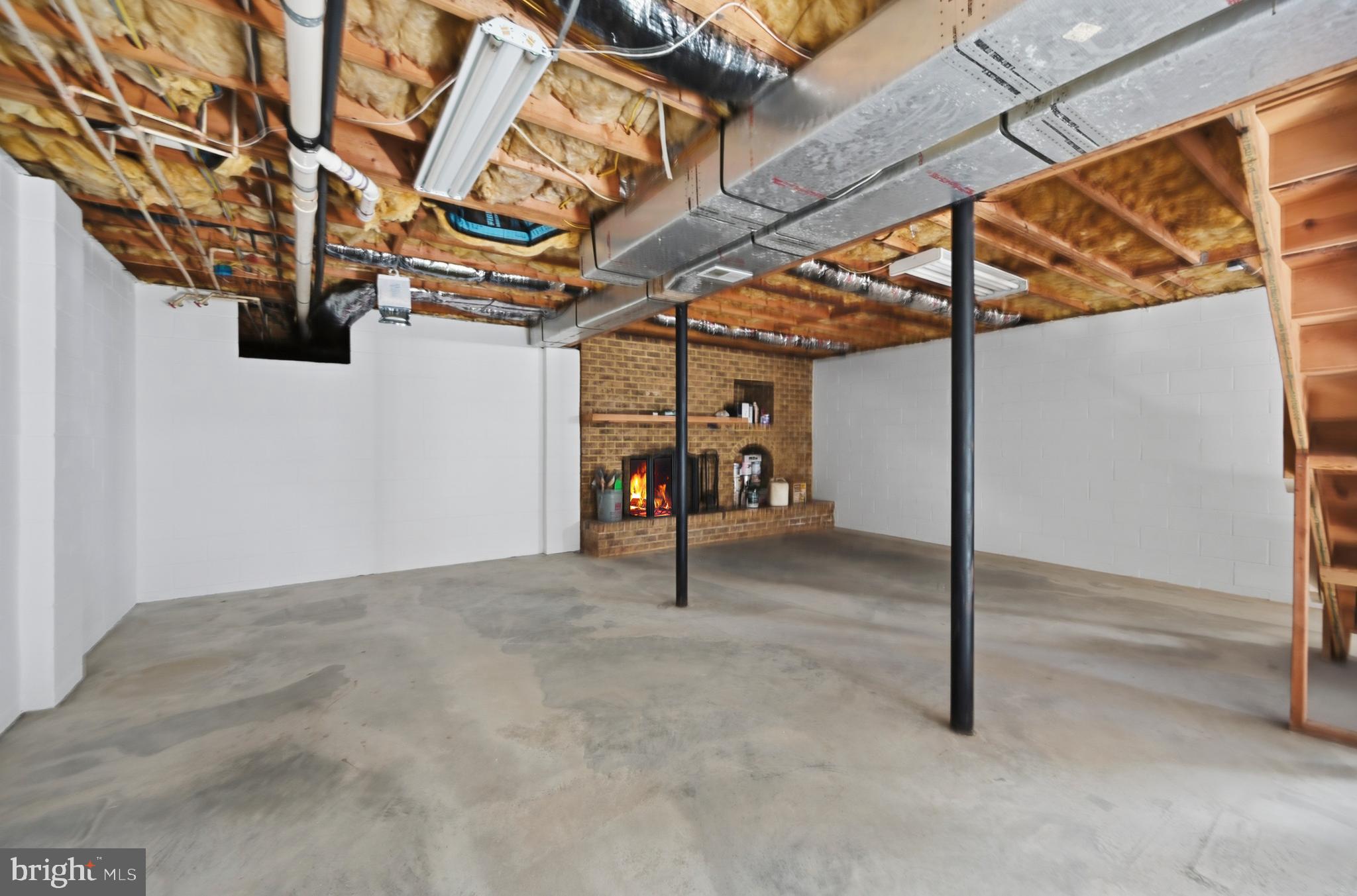 BALD EAGLE VILLAGE - Residential