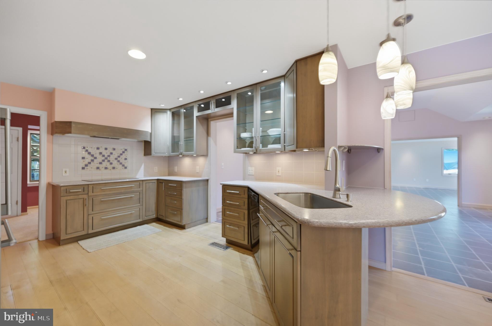 BALD EAGLE VILLAGE - Residential