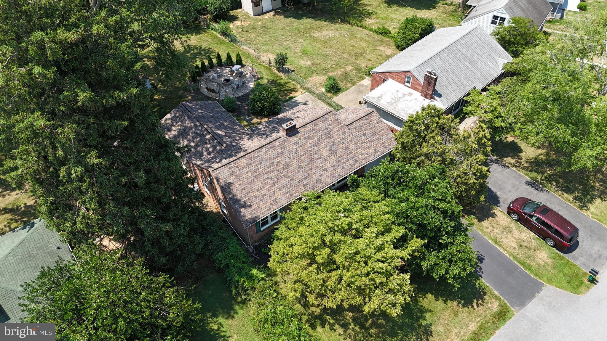 COLONIAL PARK - Residential