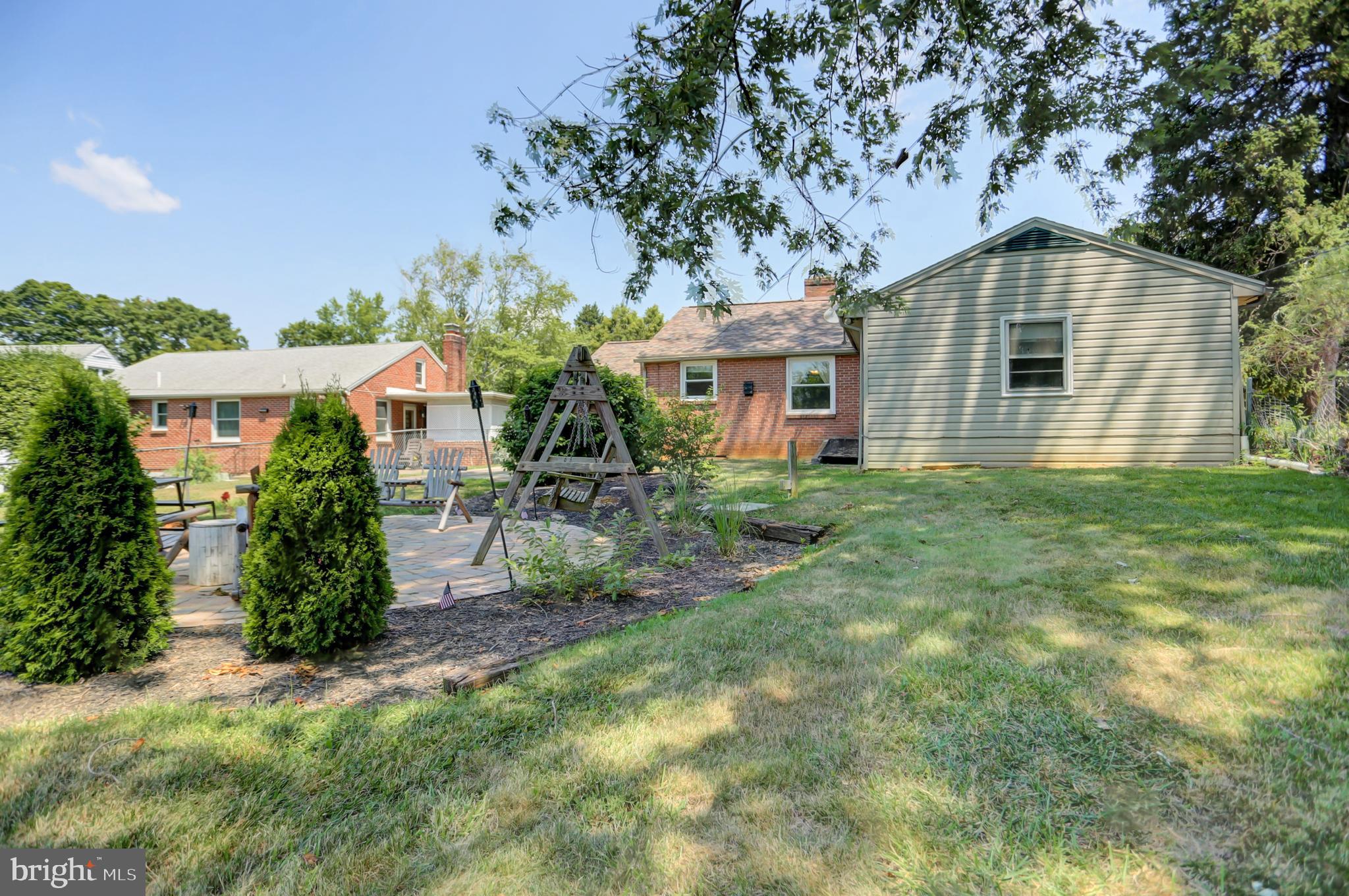 COLONIAL PARK - Residential