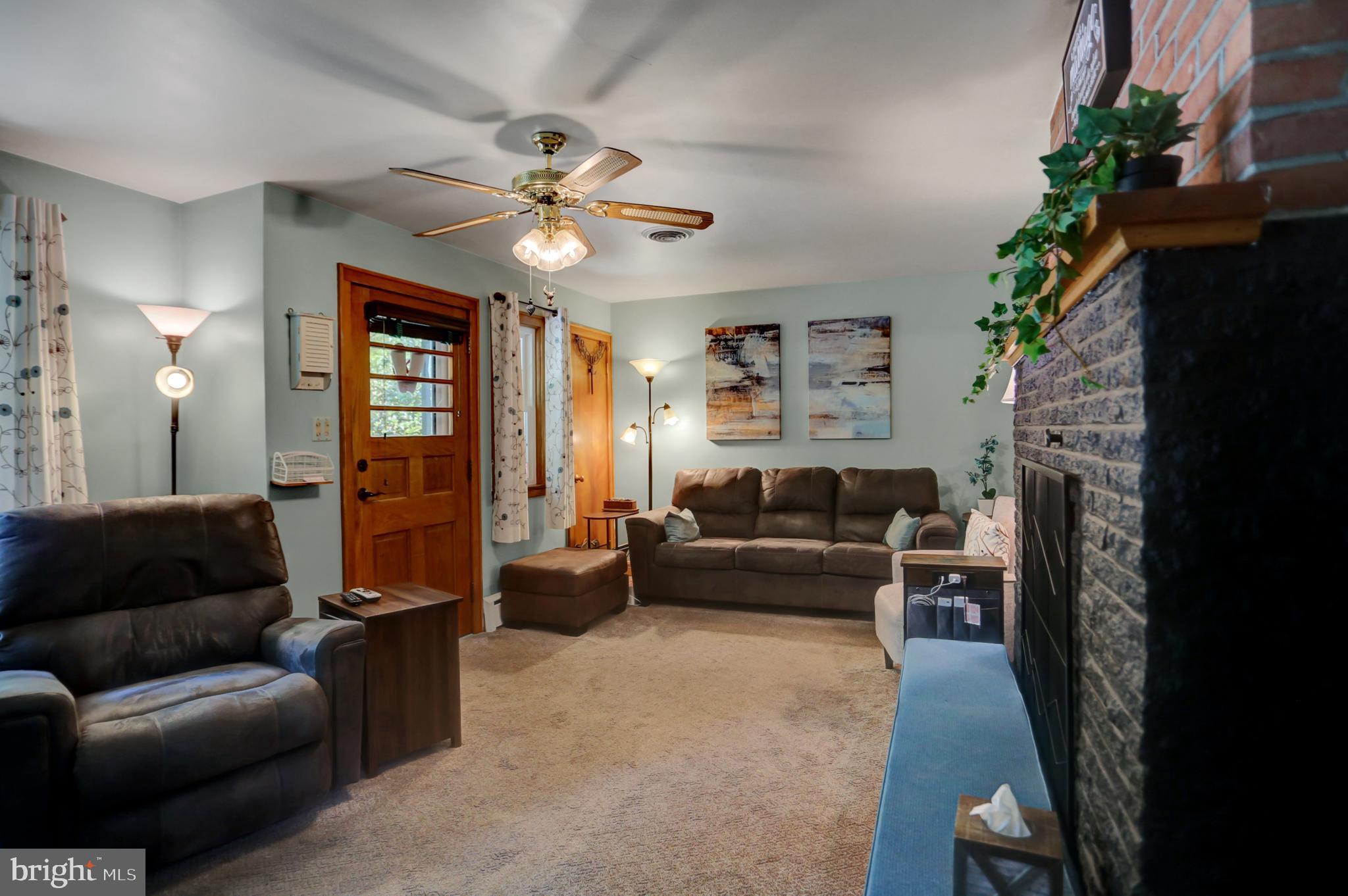 COLONIAL PARK - Residential