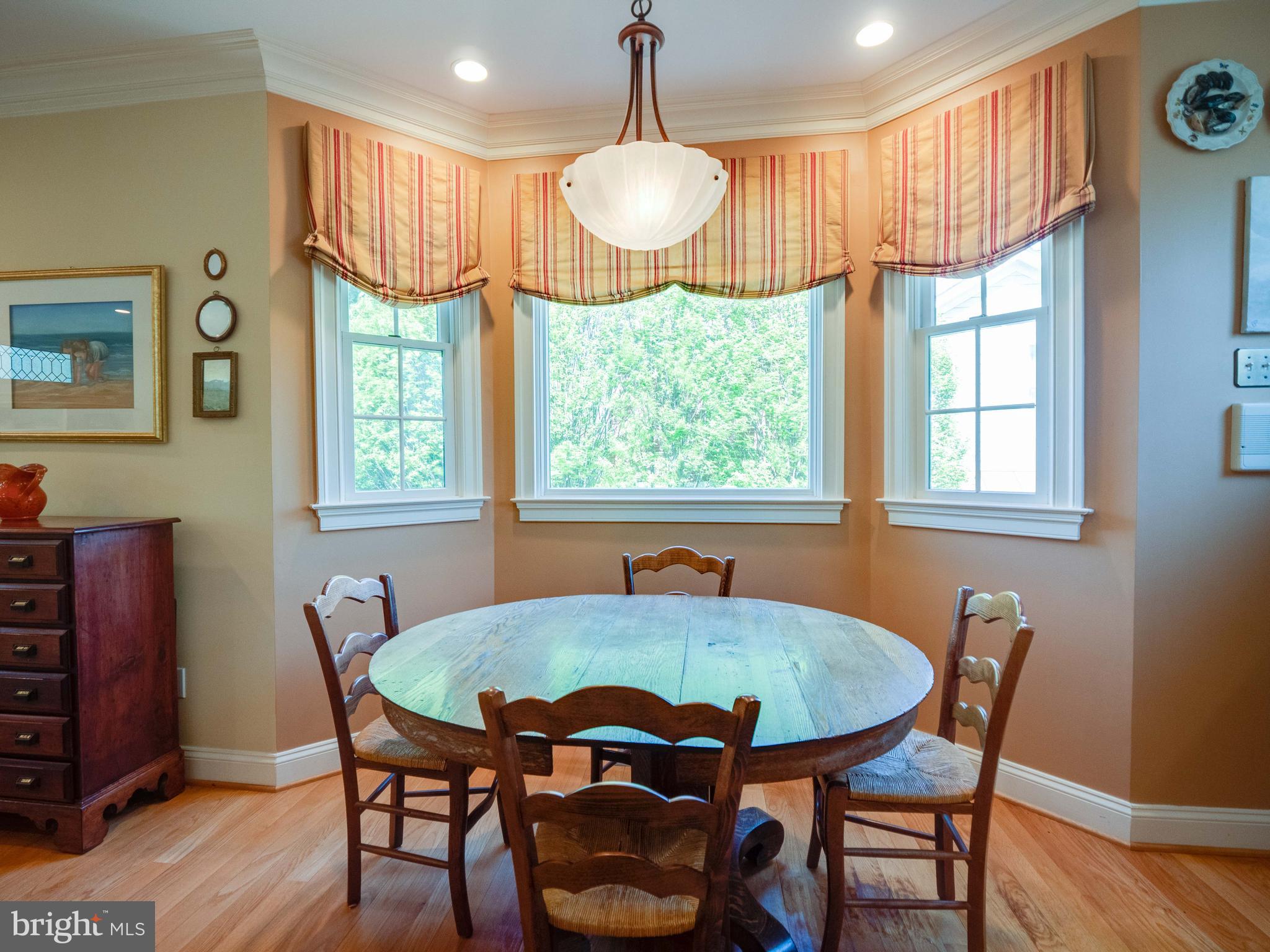 ARLINGTON - Residential