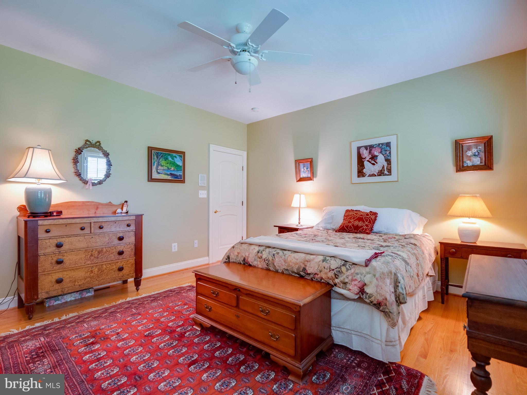 ARLINGTON - Residential