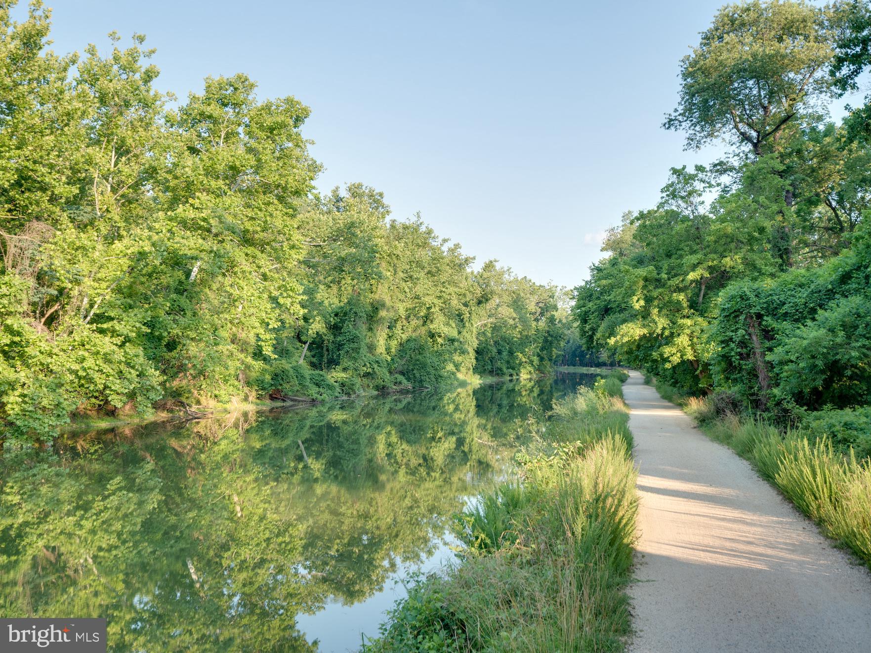 ARLINGTON - Residential