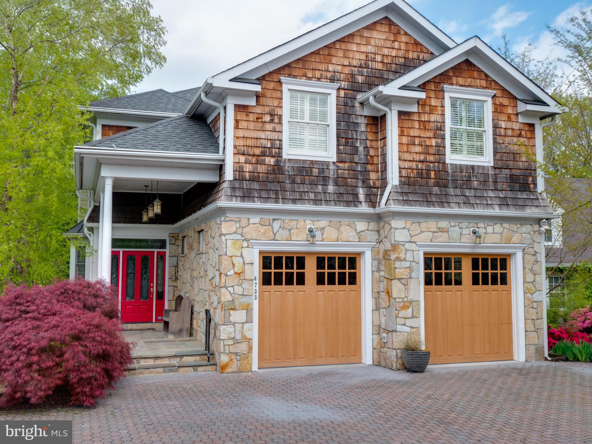 ARLINGTON - Residential