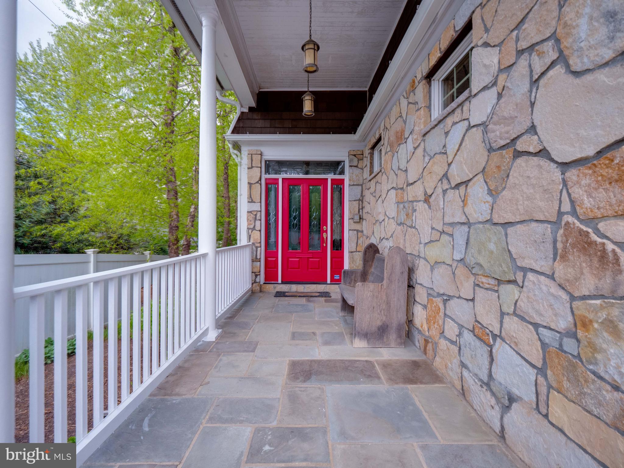 ARLINGTON - Residential