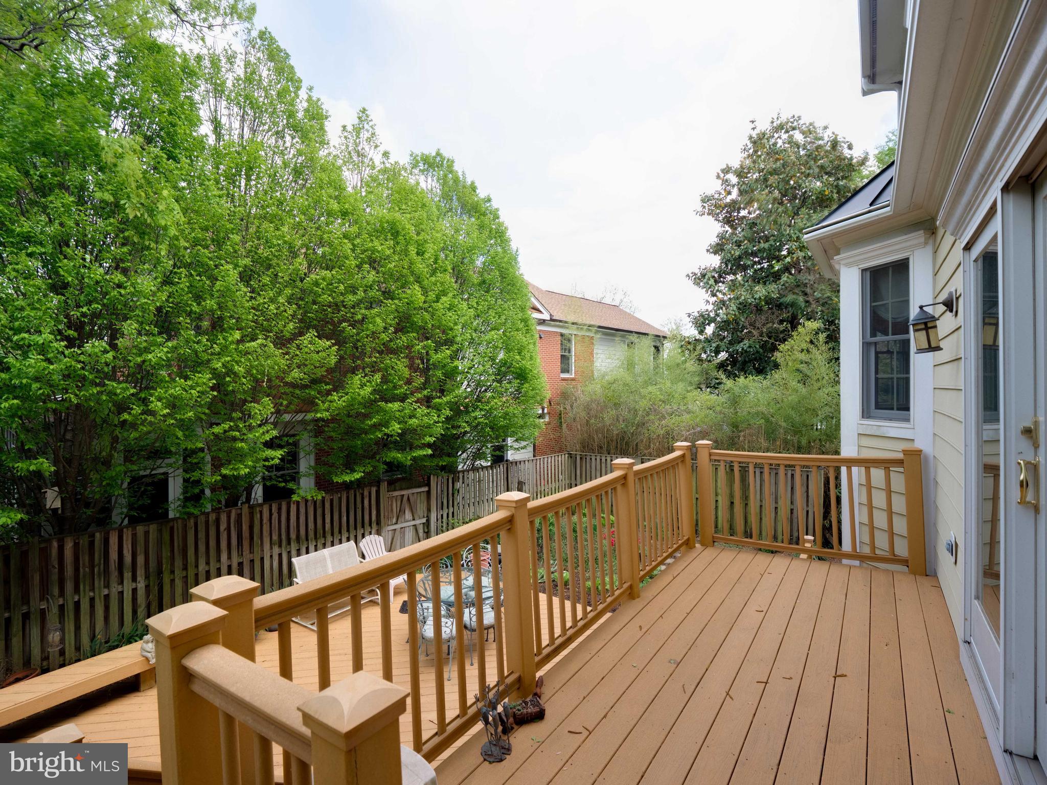 ARLINGTON - Residential