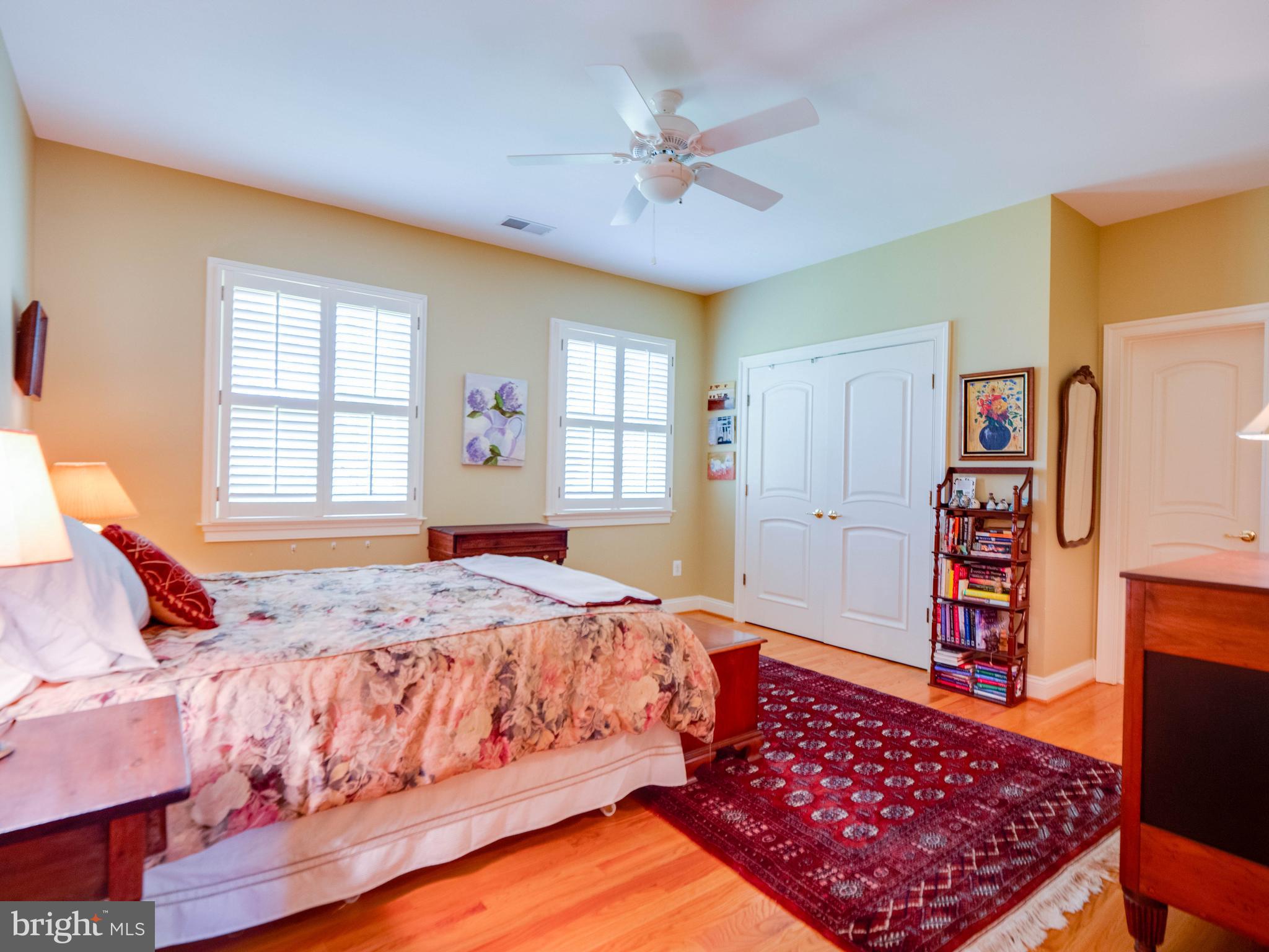 ARLINGTON - Residential