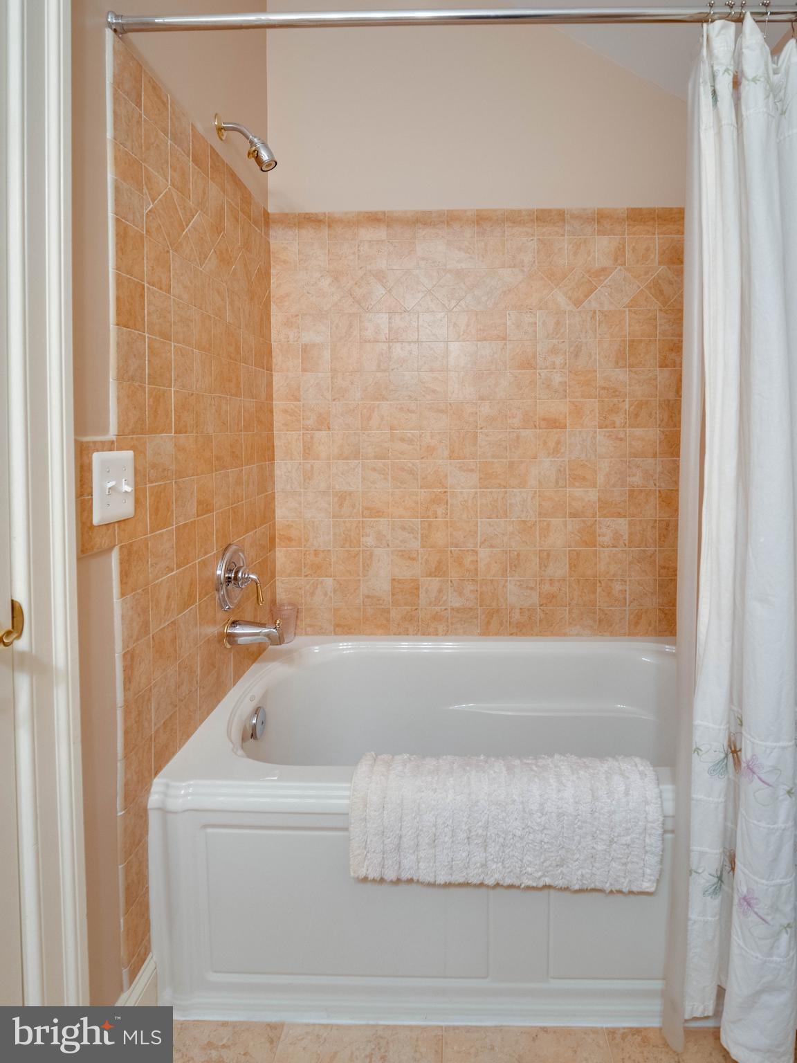 ARLINGTON - Residential