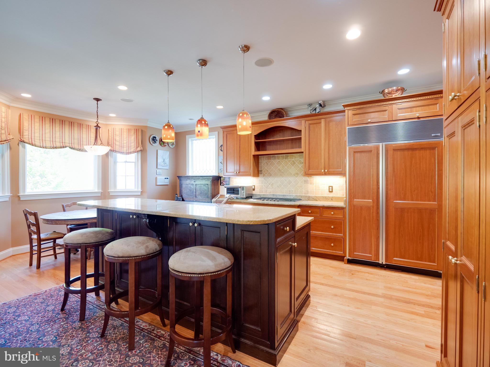 ARLINGTON - Residential