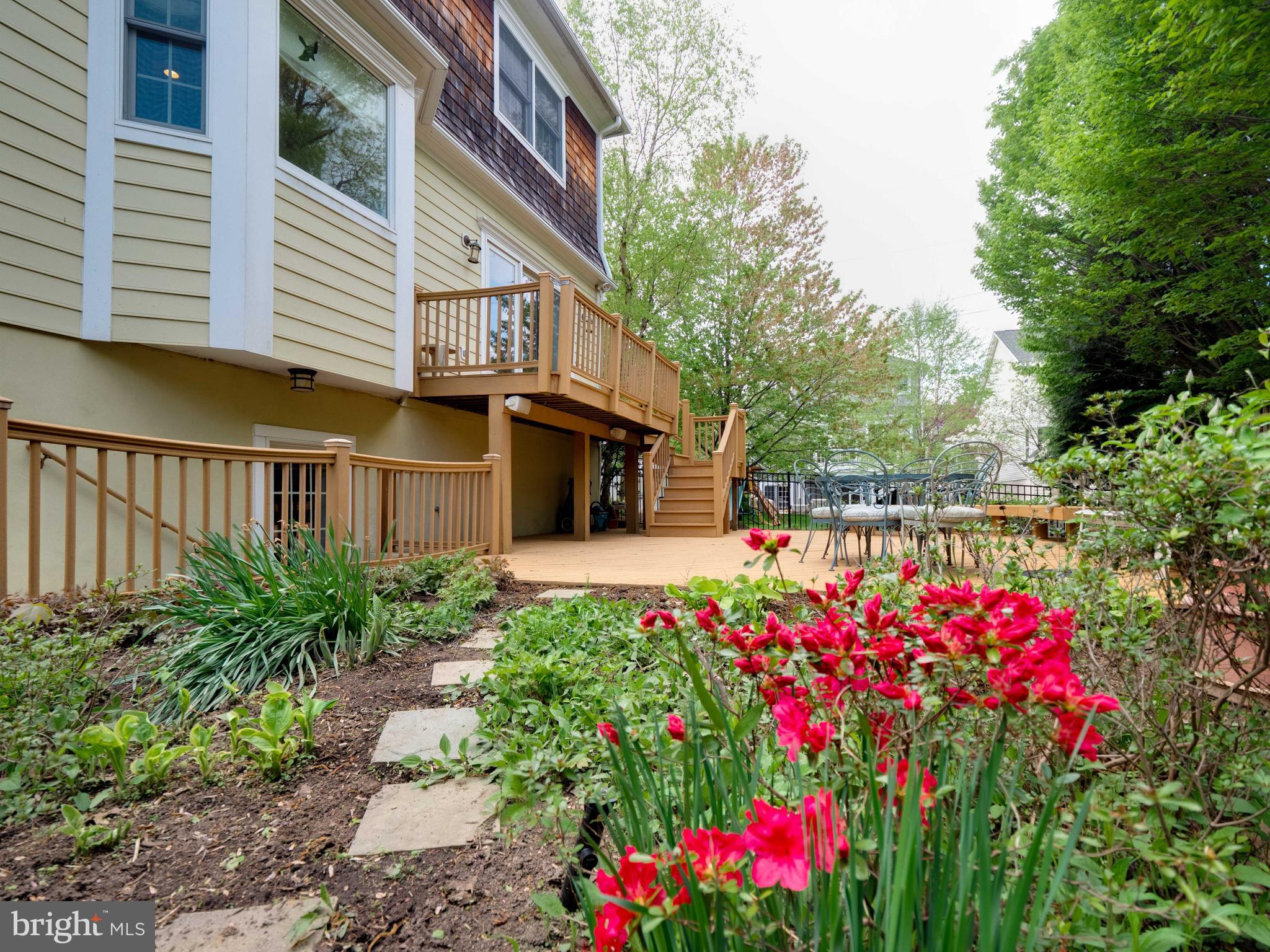 ARLINGTON - Residential