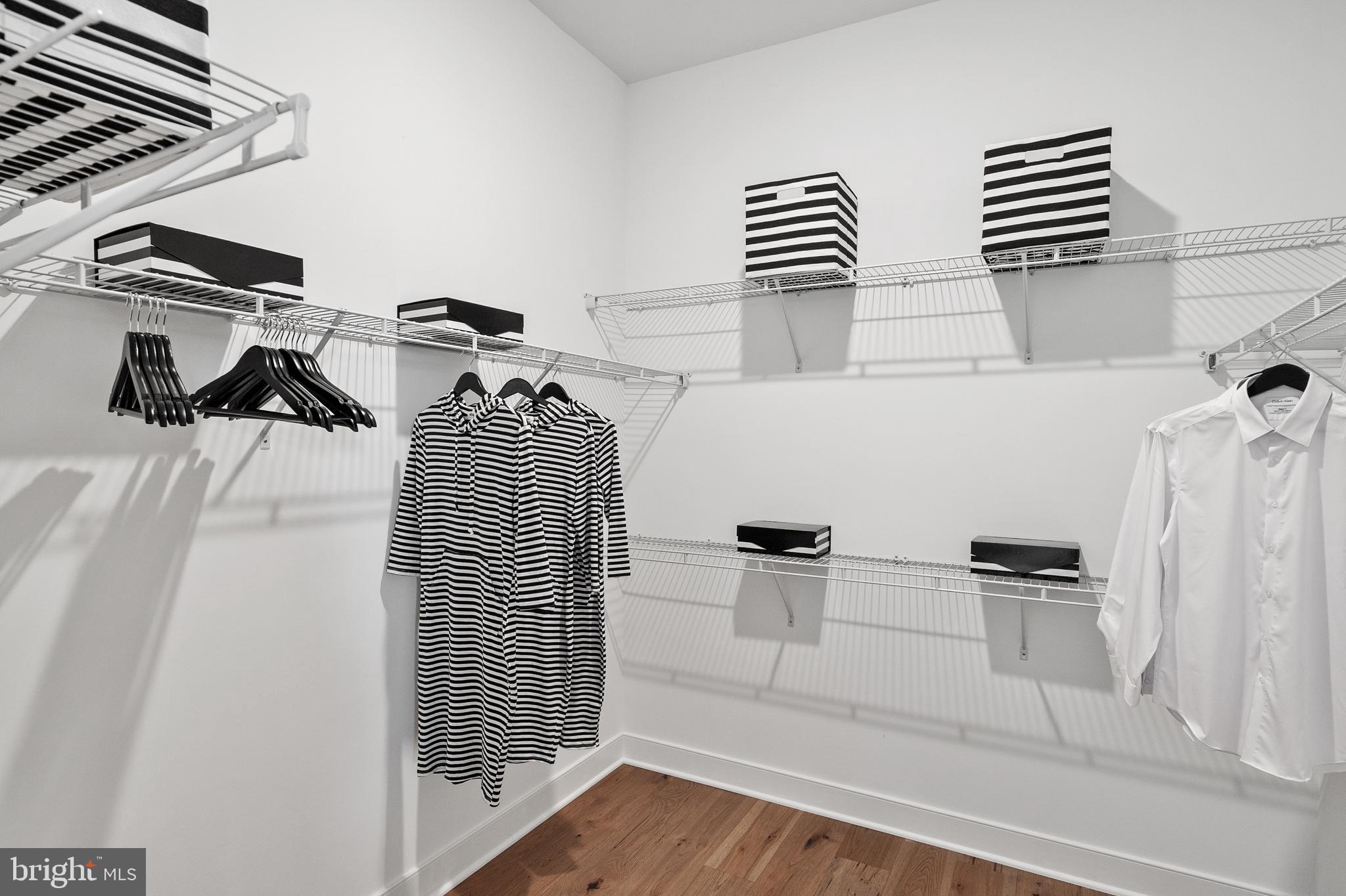 FOUR SEASONS AT KENT ISLAND - Residential