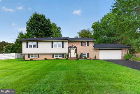 Photo of 12810 Tern Drive, NORTH POTOMAC, MD 20878 (MLS # MDMC2250780)