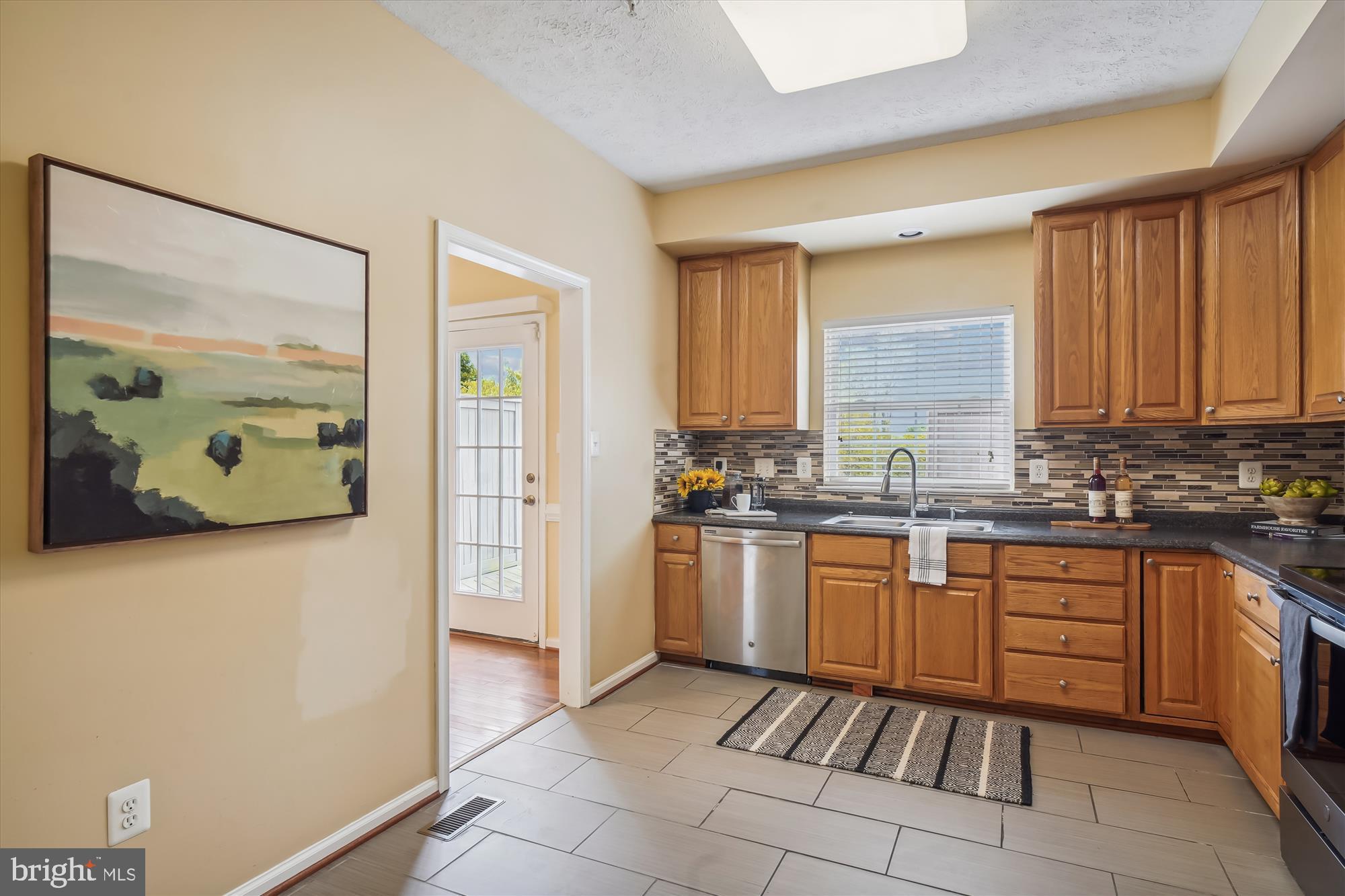 CAMBRIDGE FARMS - Residential