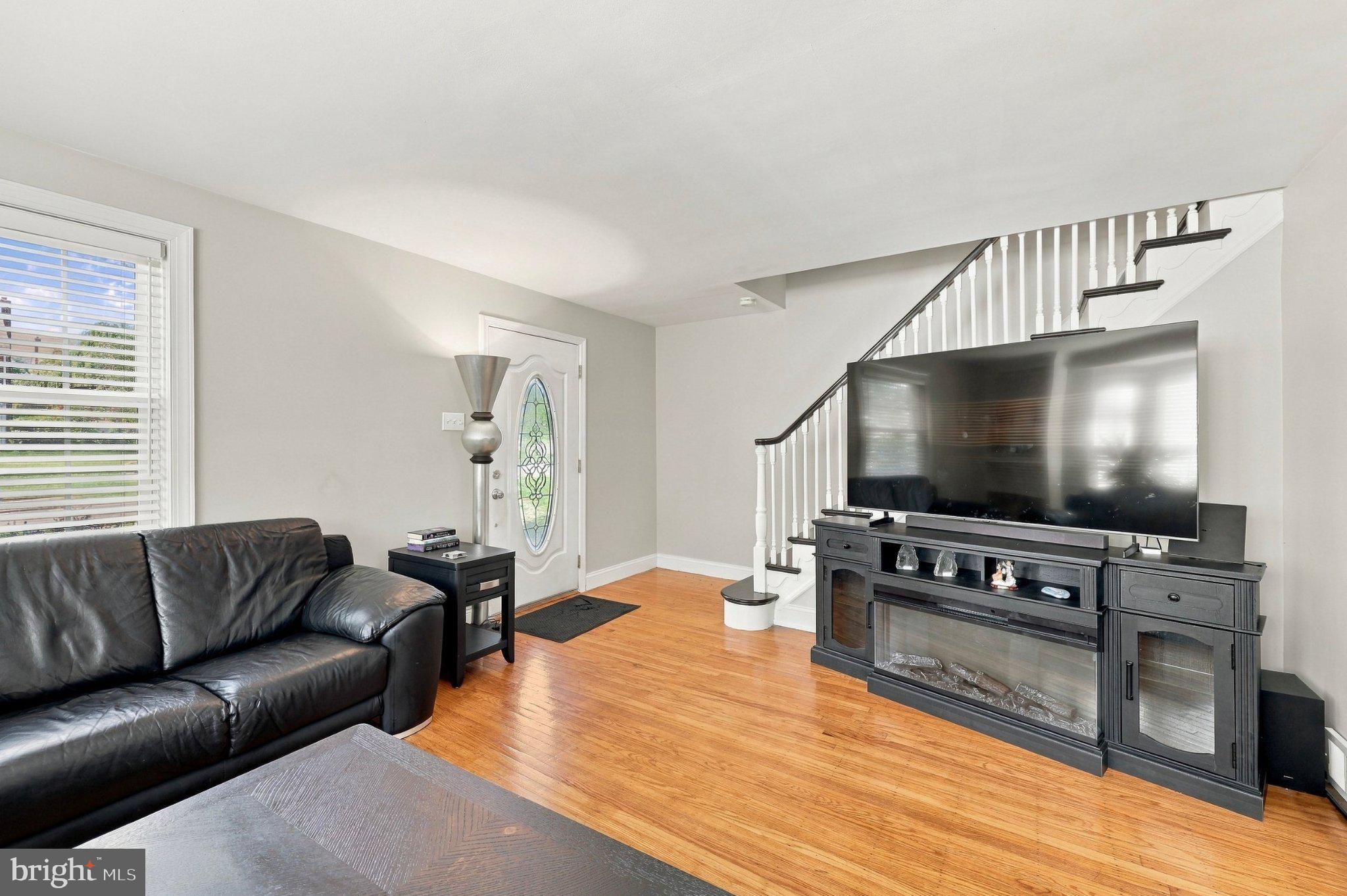 27 DEWEY ROAD