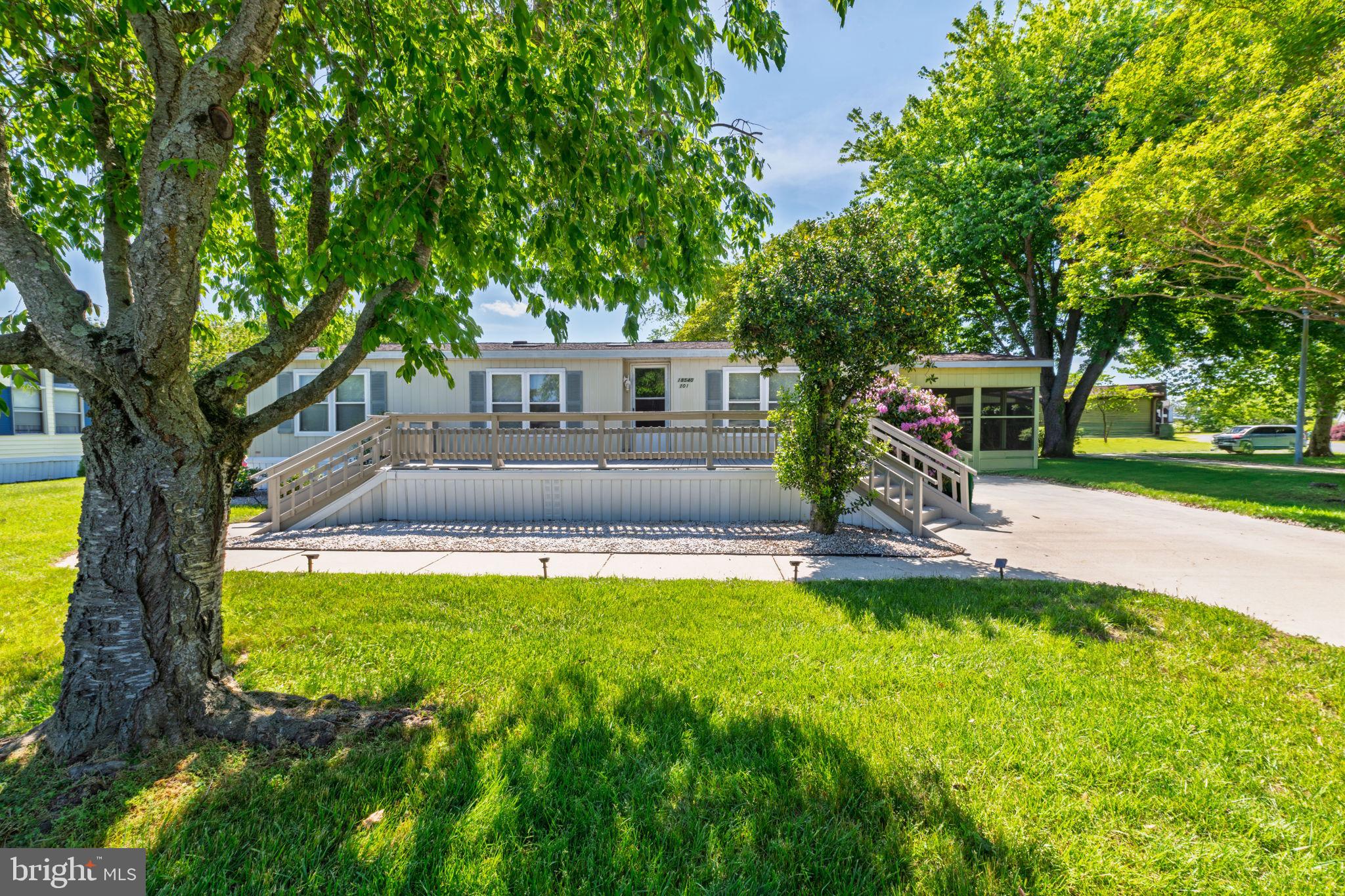 ASPEN MEADOWS - Residential