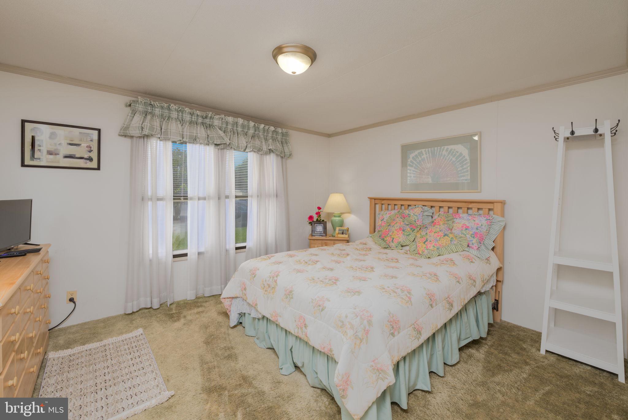 ASPEN MEADOWS - Residential